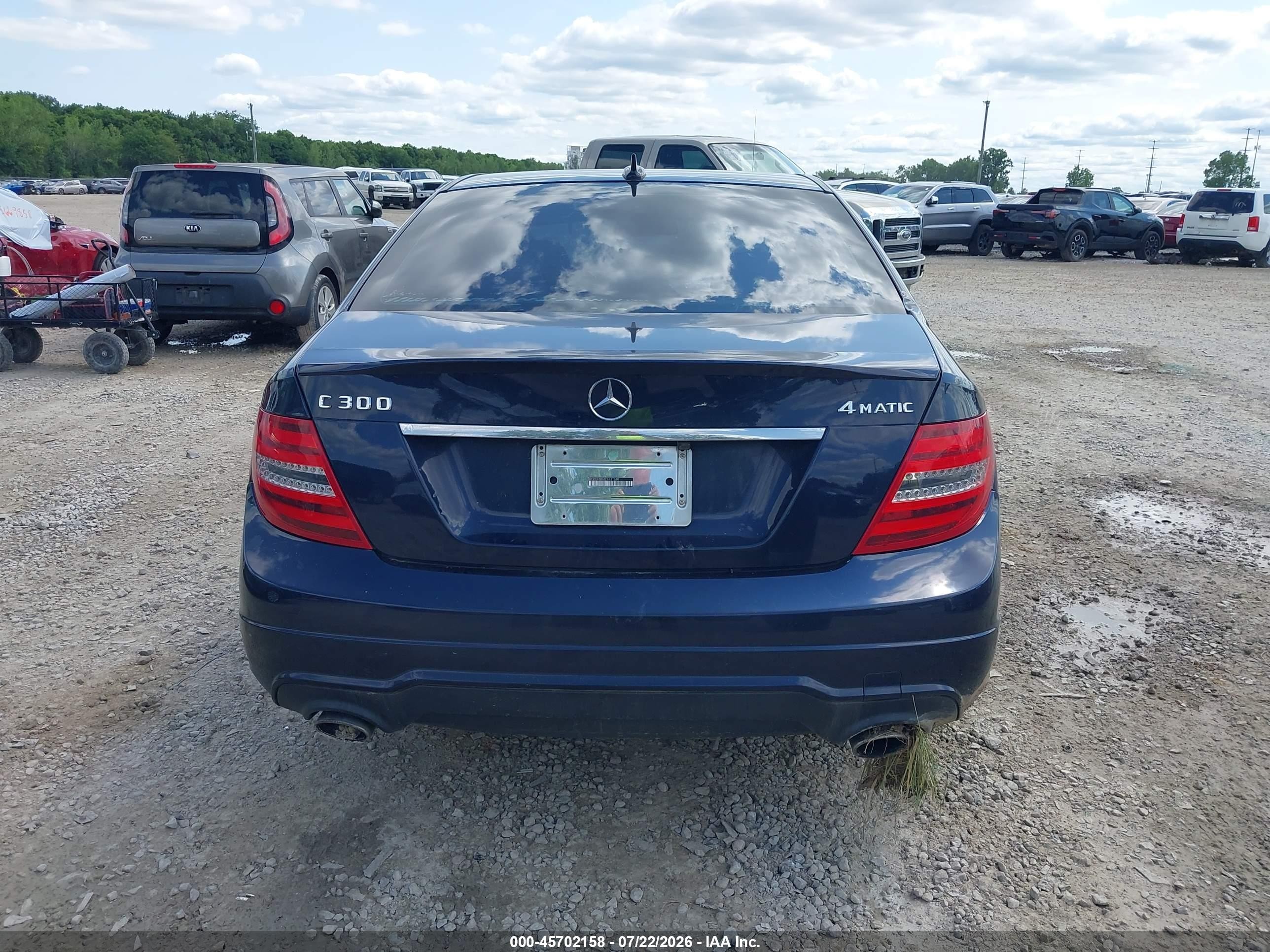 2012 Mercedes-benz C 300 Sport 4matic Dark Blue vin: WDDGF8BB0CA621530