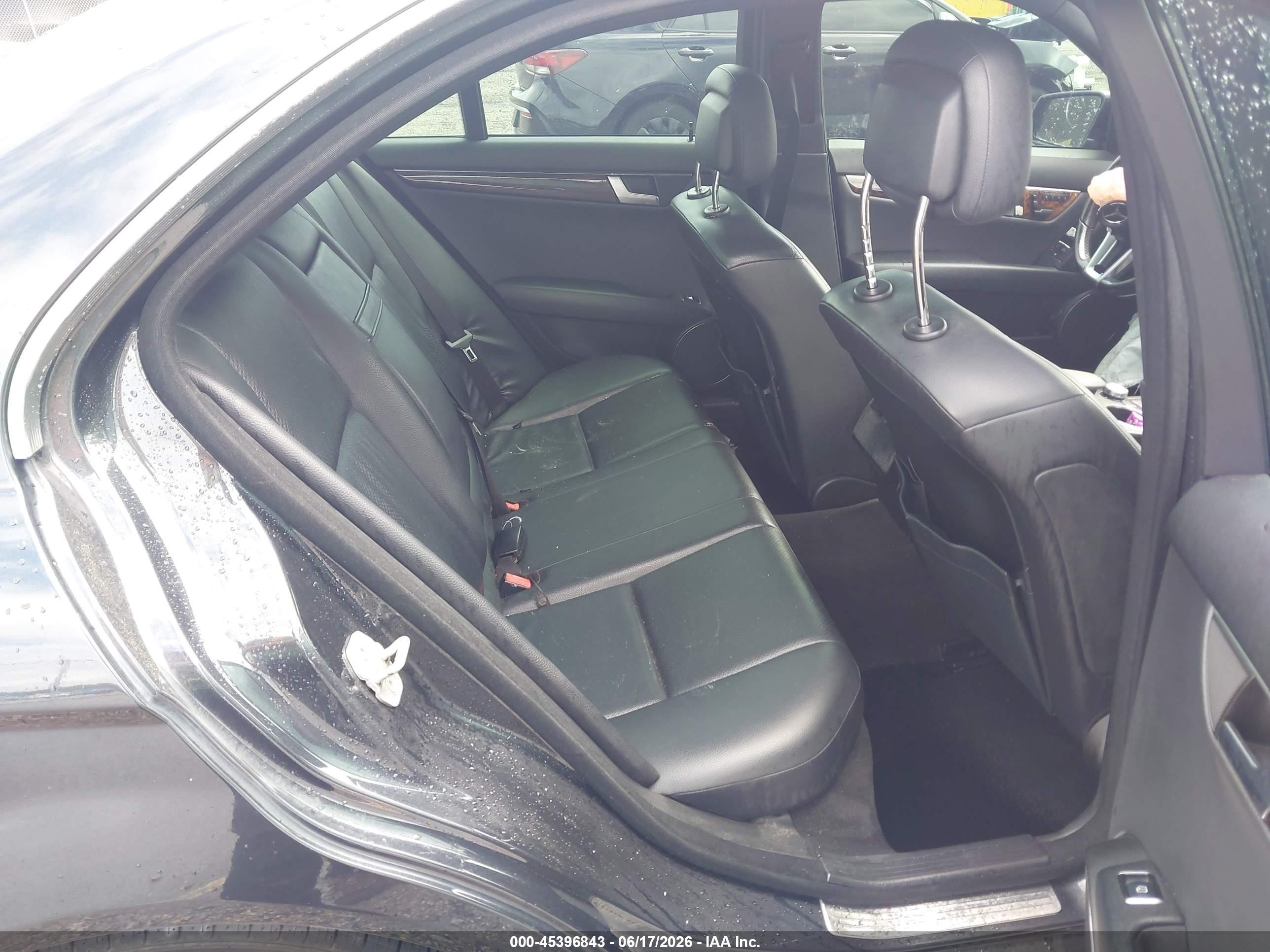 2012 Mercedes-benz C 300 Sport 4matic Black vin: WDDGF8BB0CA697197