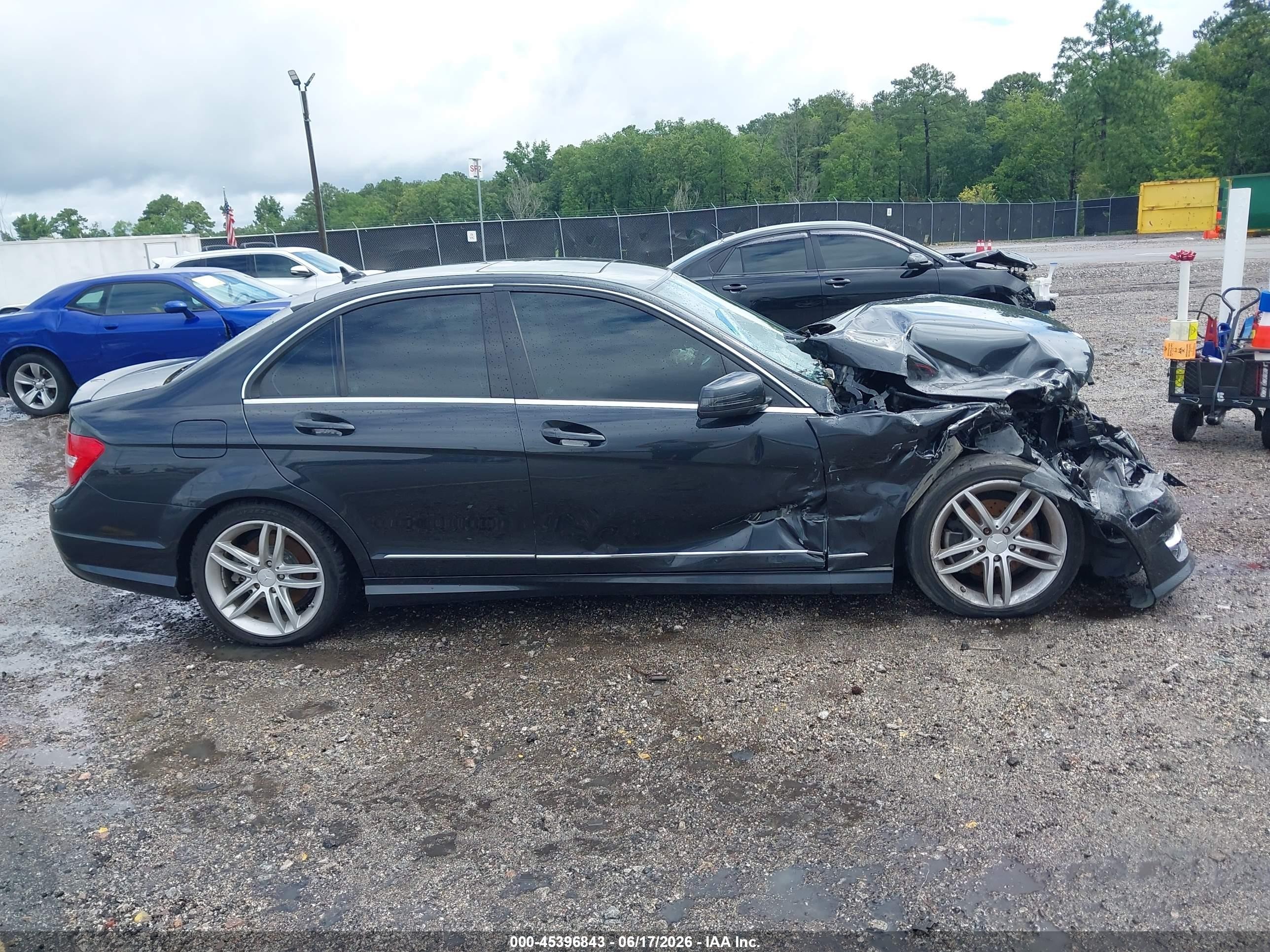 2012 Mercedes-benz C 300 Sport 4matic Black vin: WDDGF8BB0CA697197