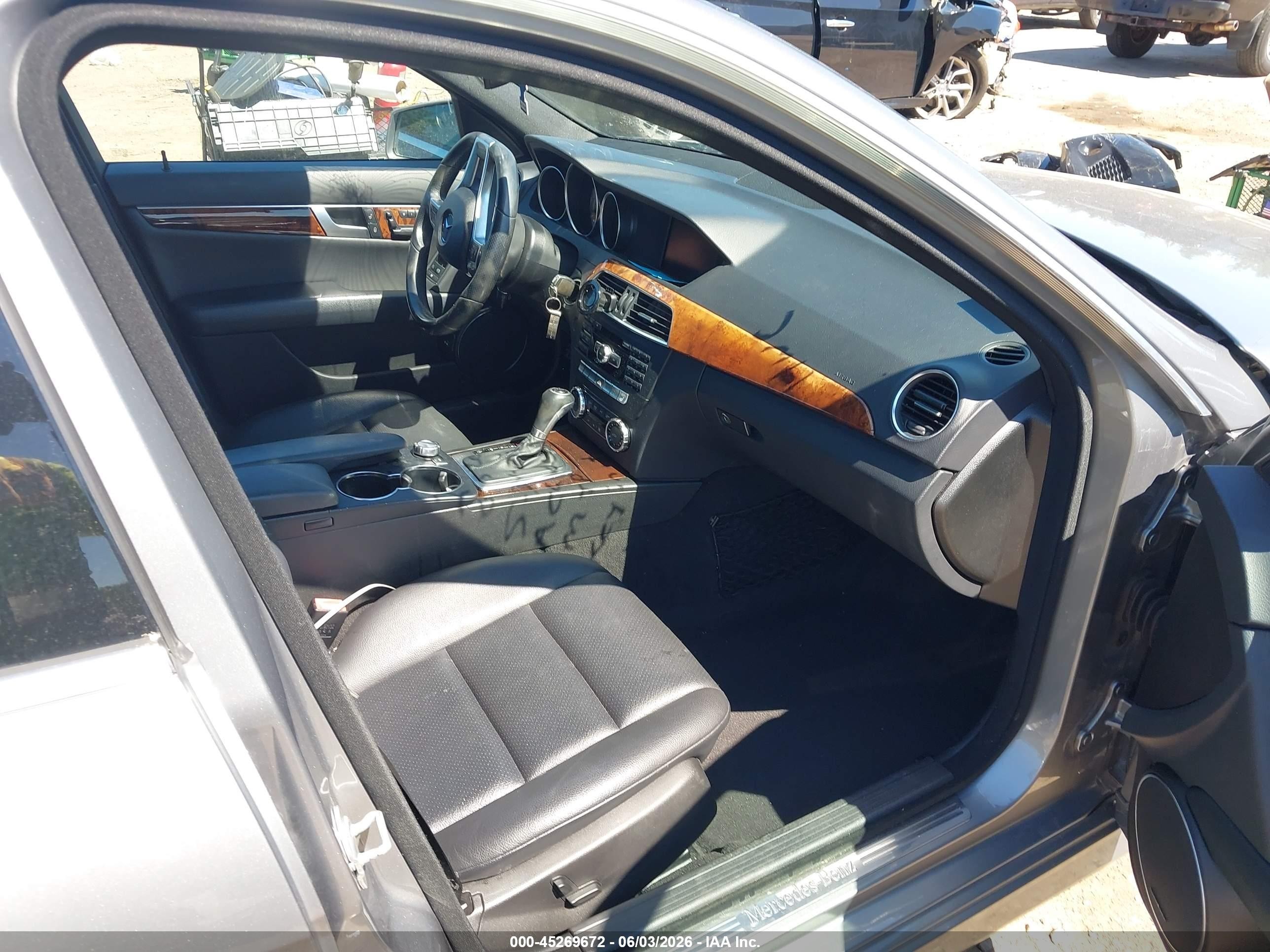 2012 Mercedes-benz C 300 Sport 4matic Gray vin: WDDGF8BB0CA712071