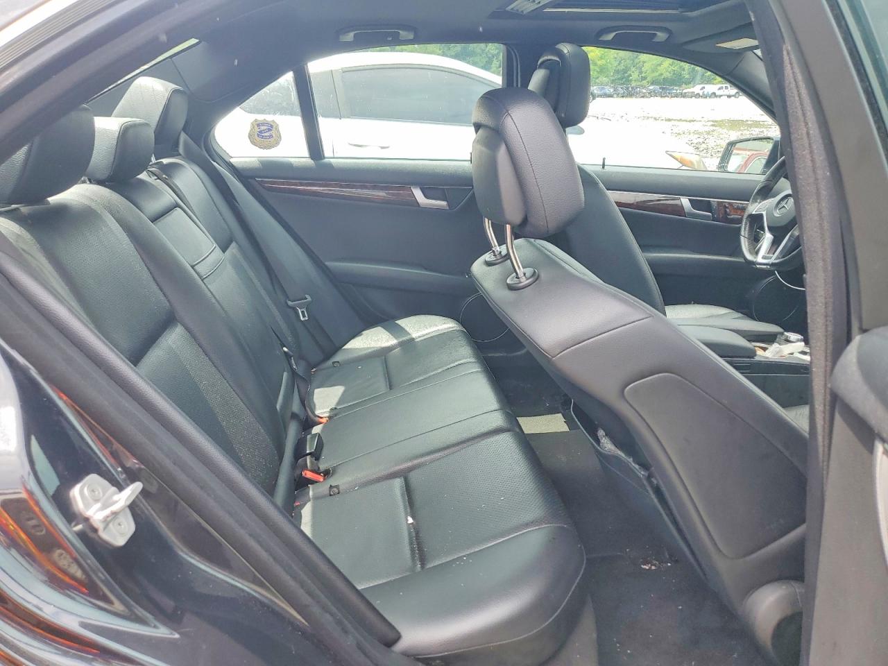 2012 Mercedes-benz C 300 4matic Gray vin: WDDGF8BB0CF857176