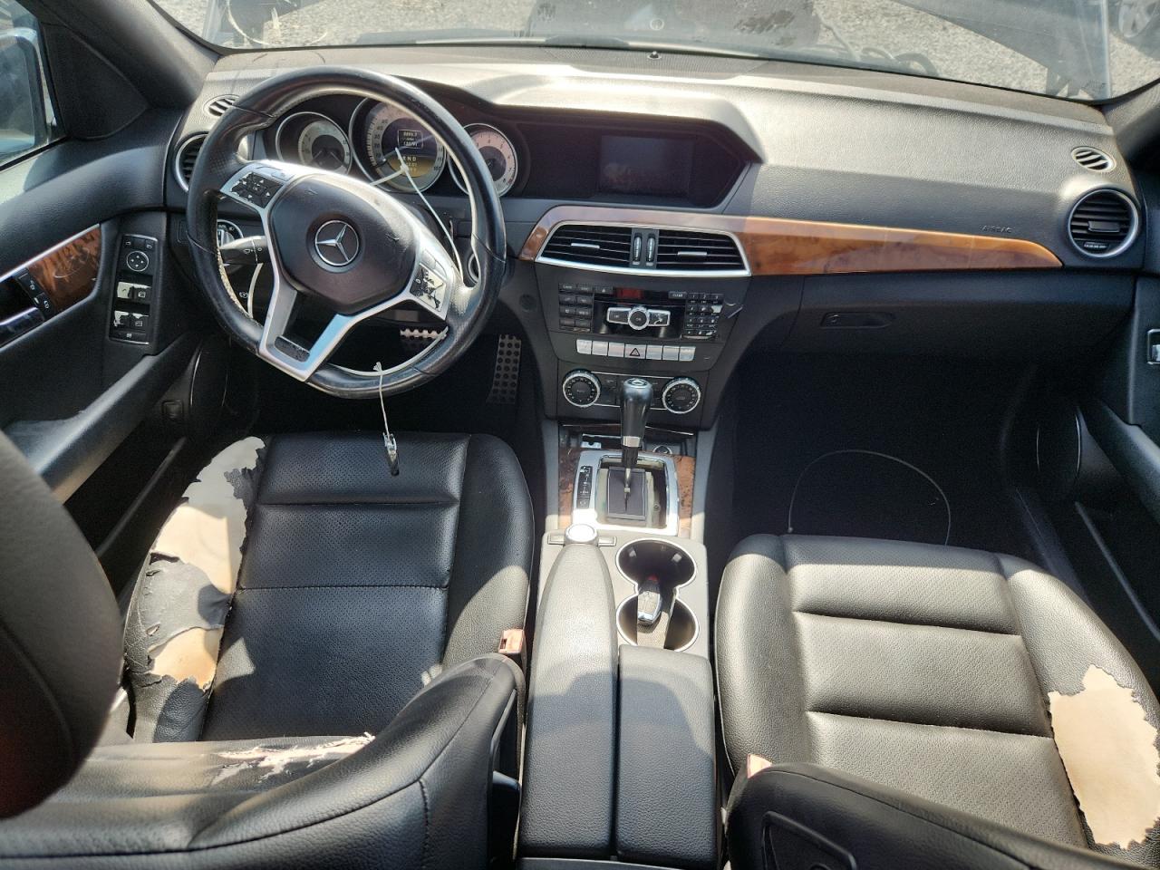2012 Mercedes-benz C 300 4matic Black vin: WDDGF8BB0CF910510