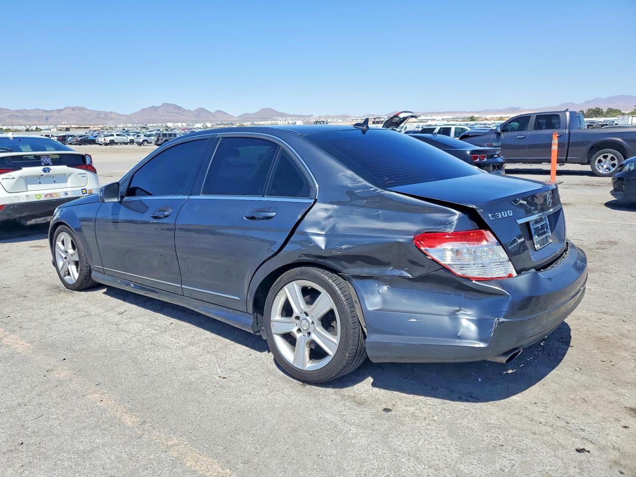 2010 Mercedes-benz C 300 4matic Gray vin: WDDGF8BB1AF439755