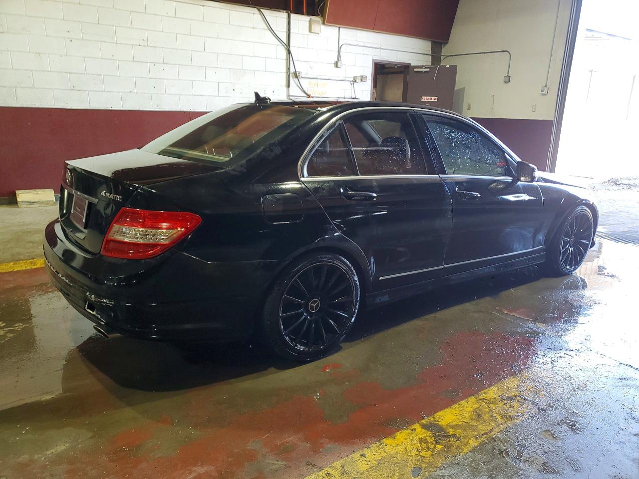 2010 Mercedes-benz C 300 4matic Black vin: WDDGF8BB1AR130981