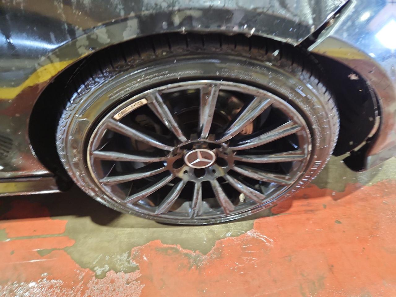 2010 Mercedes-benz C 300 4matic Black vin: WDDGF8BB1AR130981 Damage: Right Front Wheel, Curb Rash, > 12 Inches