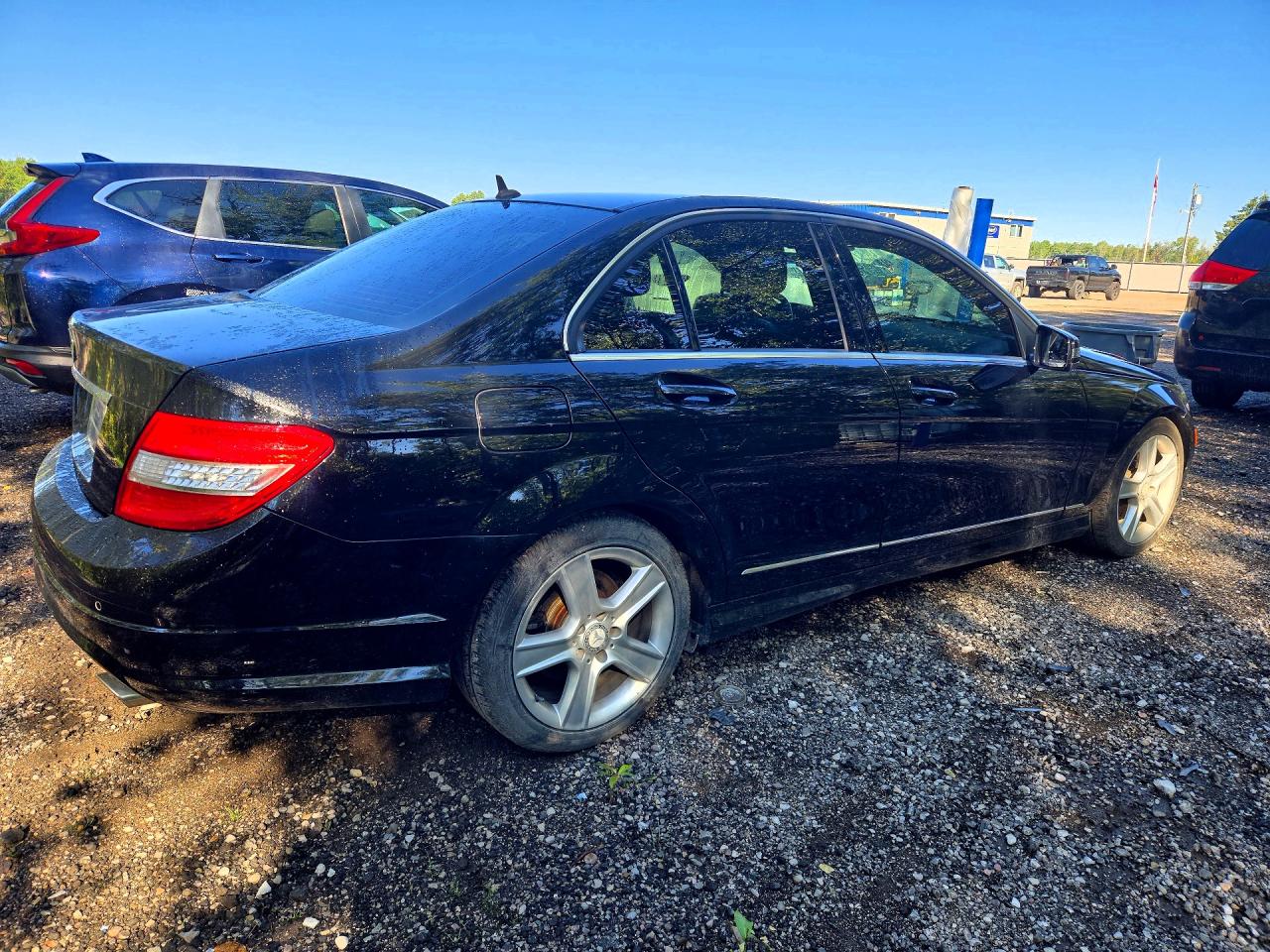 2011 Mercedes-benz C 300 4matic Черный vin: WDDGF8BB1BA522181