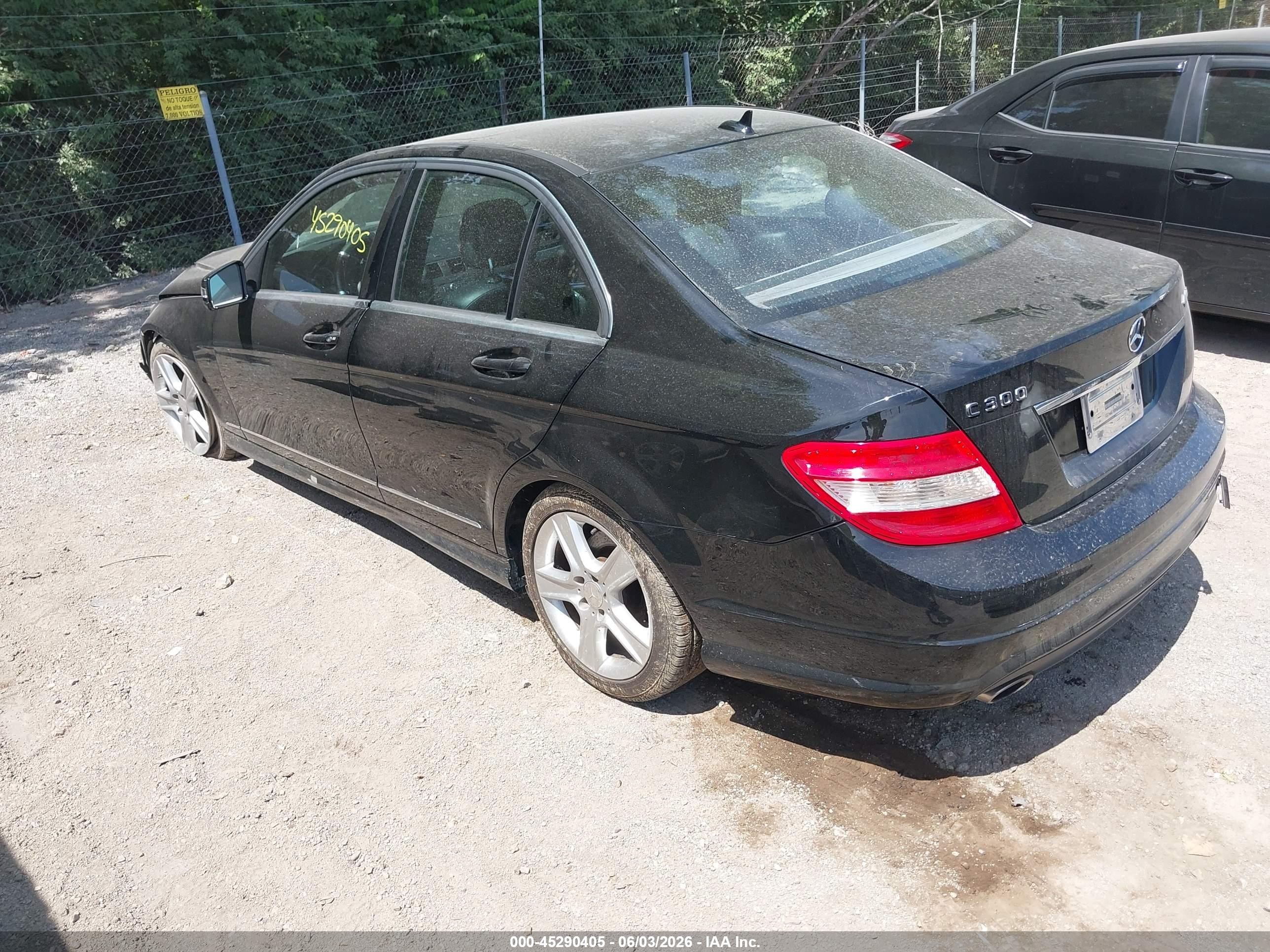 2011 Mercedes-benz C 300 Sport 4matic Black vin: WDDGF8BB1BF541025