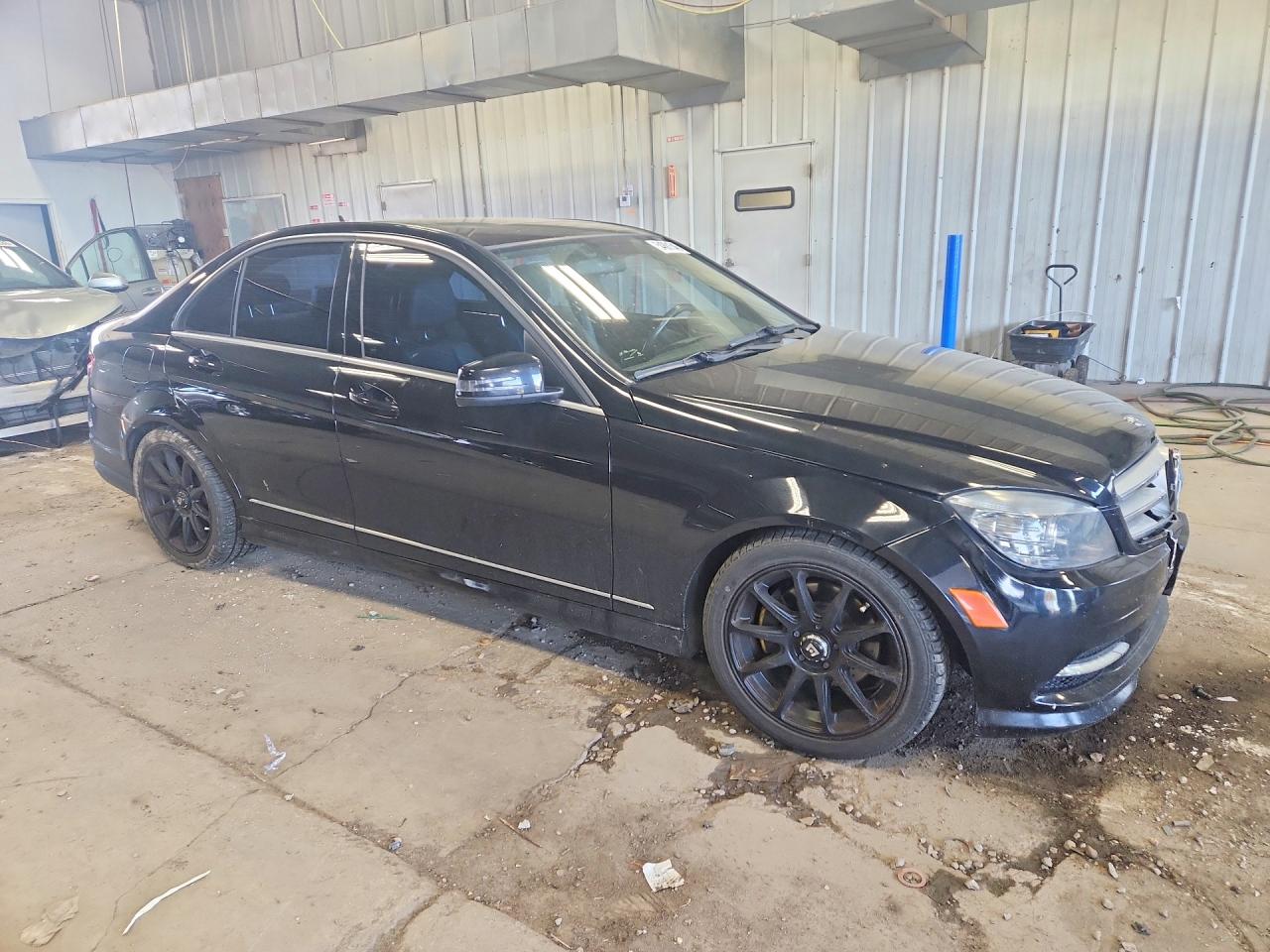2011 Mercedes-benz C 300 4matic Black vin: WDDGF8BB1BR137625
