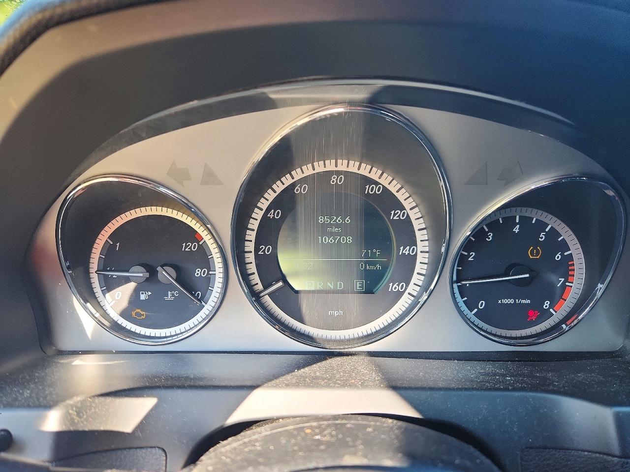 2011 Mercedes-benz C 300 4matic Gray vin: WDDGF8BB1BR139939