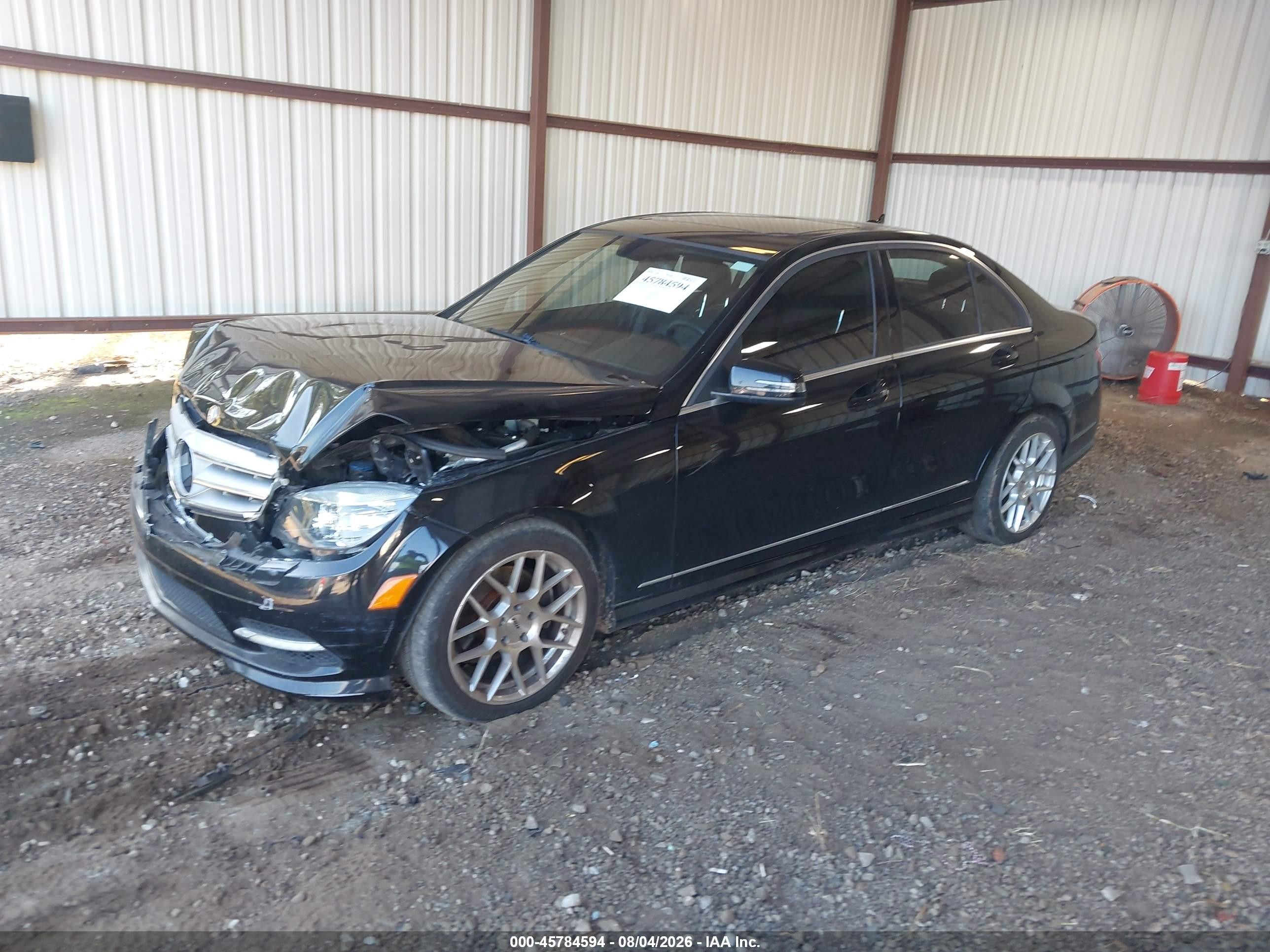 2011 Mercedes-benz C 300 Sport 4matic Черный vin: WDDGF8BB1BR143246