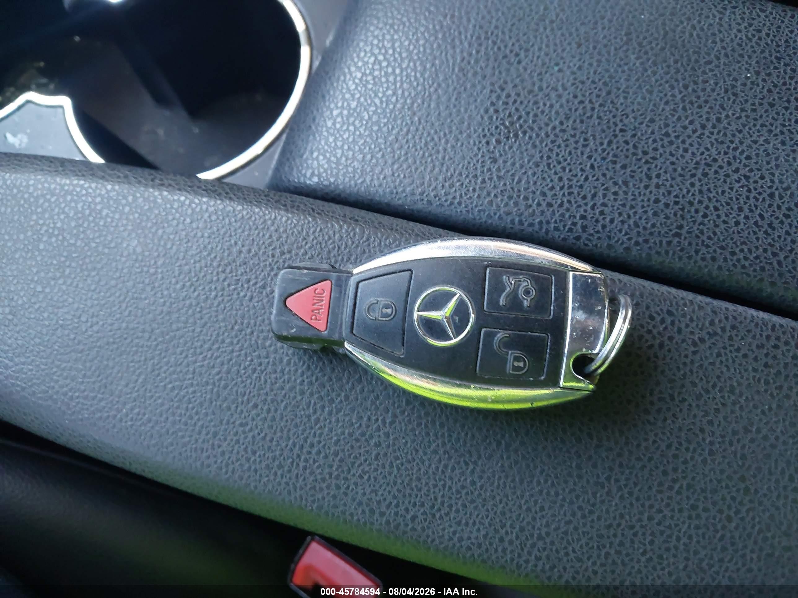 2011 Mercedes-benz C 300 Sport 4matic Черный vin: WDDGF8BB1BR143246