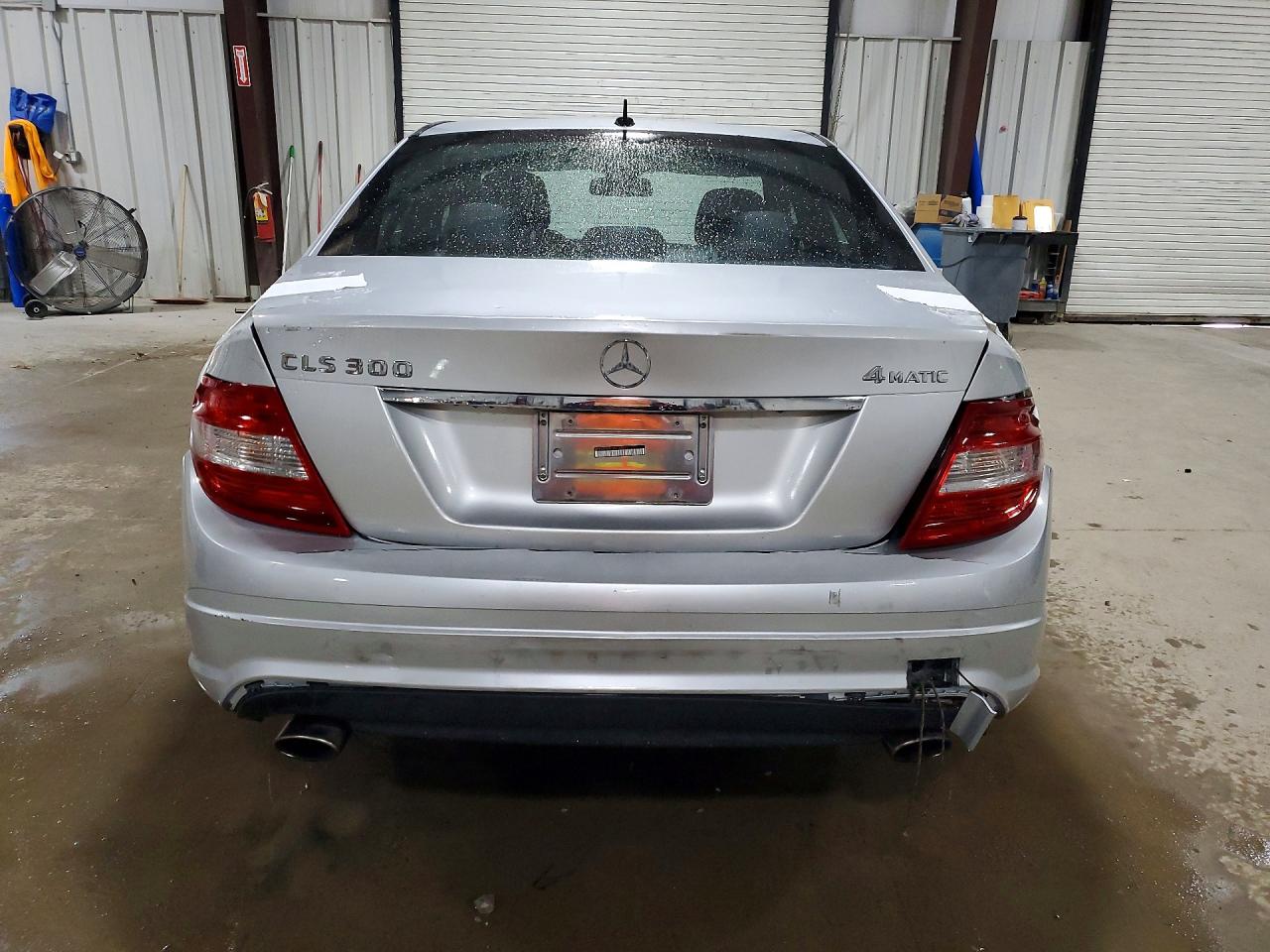 2011 Mercedes-benz C 300 4matic Silver vin: WDDGF8BB1BR144820