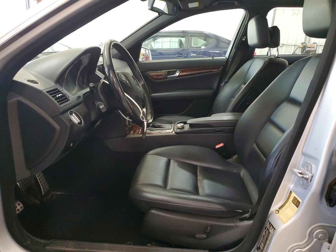 2011 Mercedes-benz C 300 4matic Silver vin: WDDGF8BB1BR144820