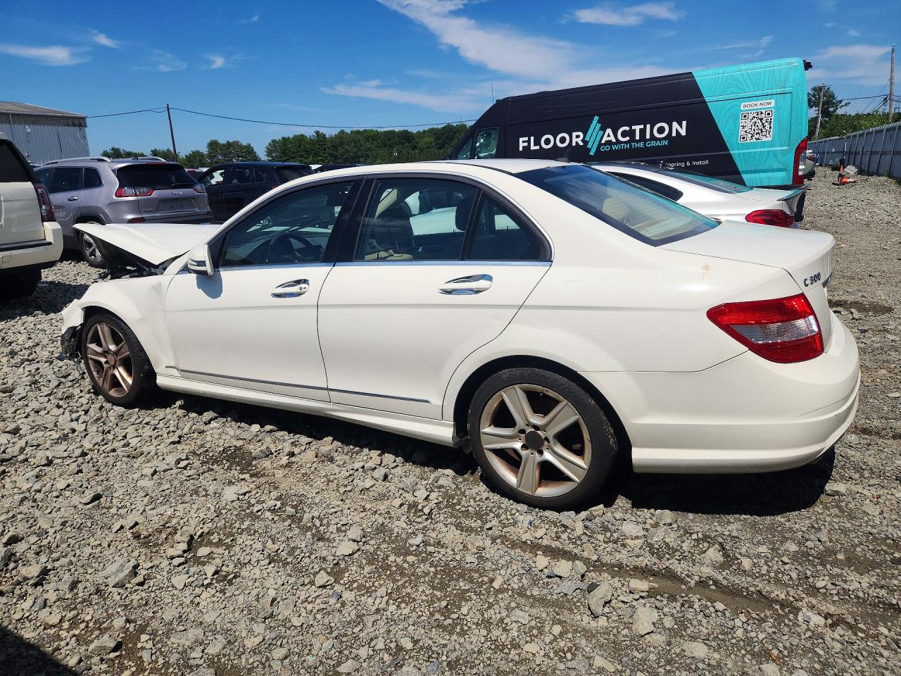 2011 Mercedes-benz C 300 4matic White vin: WDDGF8BB1BR155476