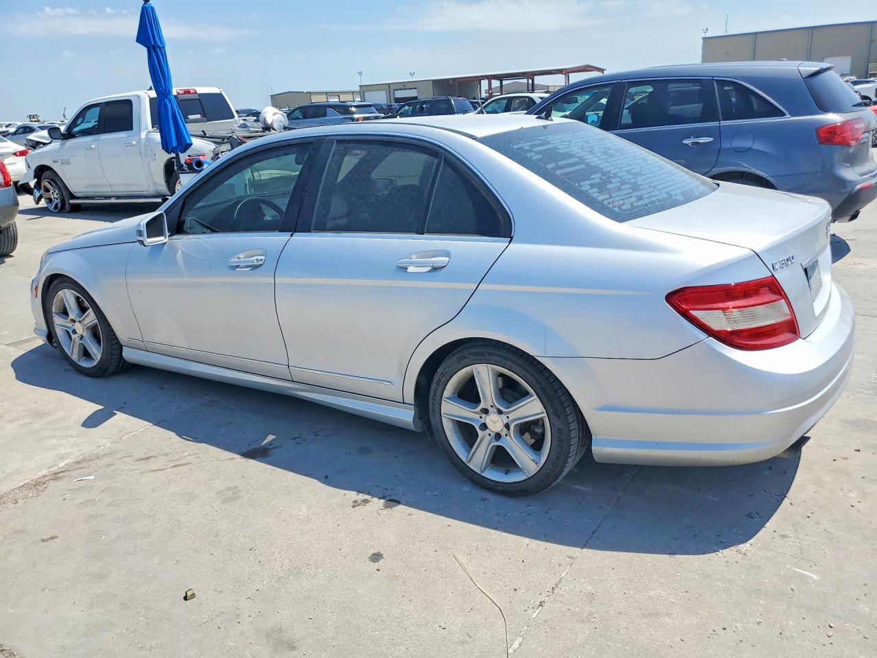 2011 Mercedes-benz C 300 4matic Silver vin: WDDGF8BB1BR157017