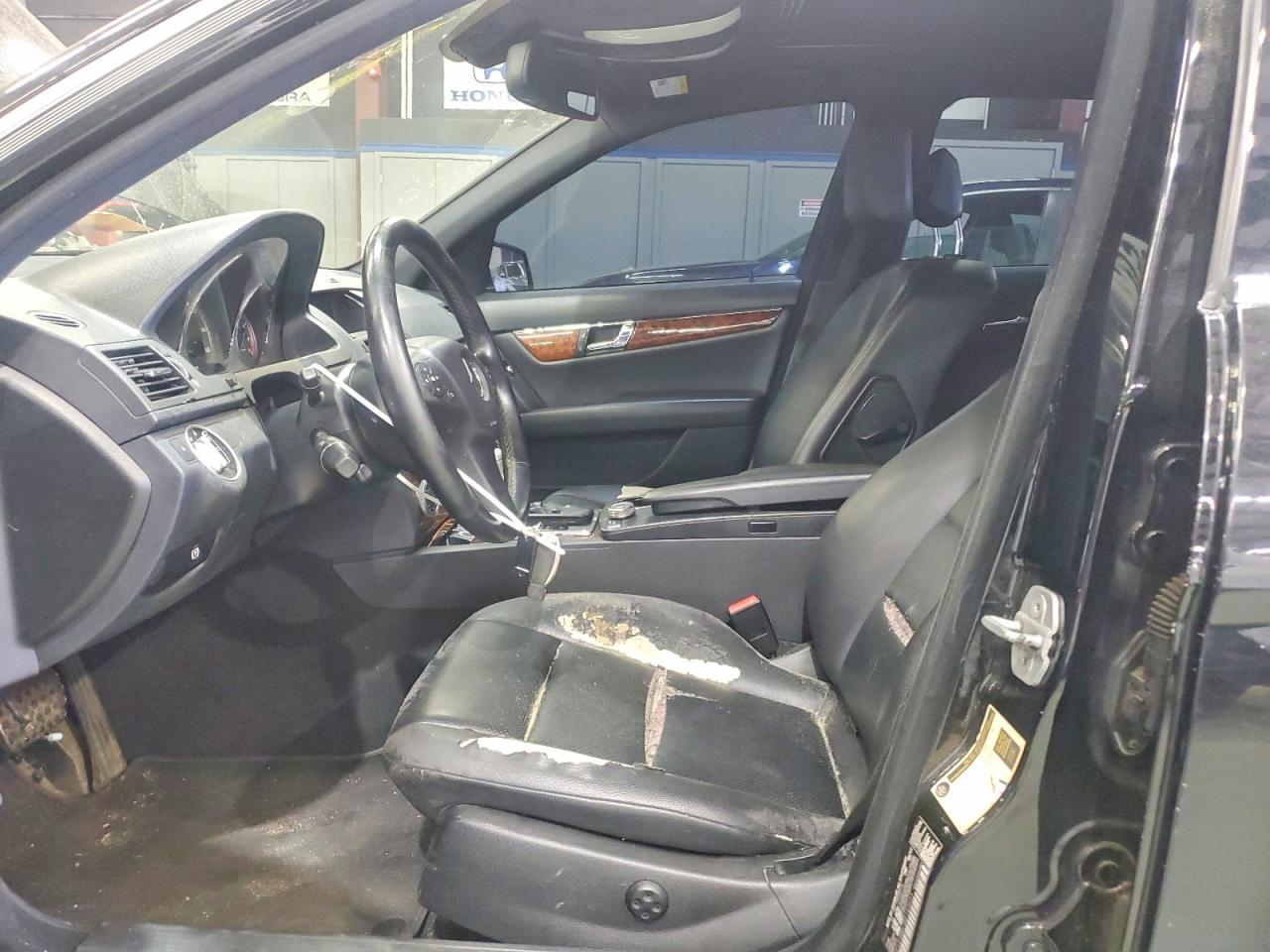 2011 Mercedes-benz C 300 4matic Black vin: WDDGF8BB1BR183603