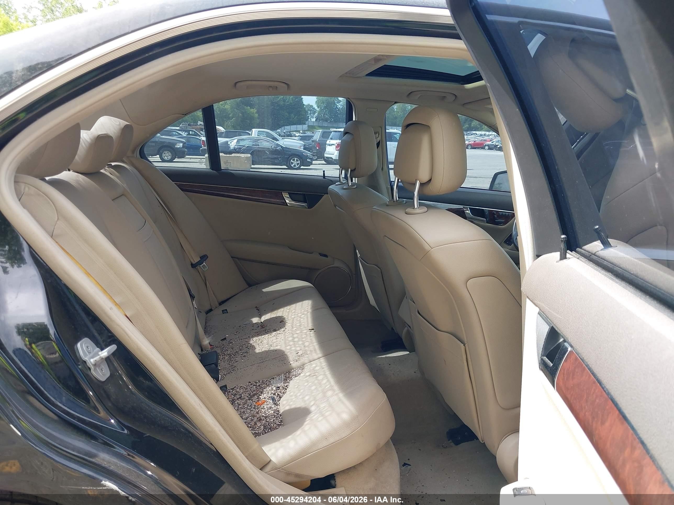 2011 Mercedes-benz C 300 Sport 4matic Black vin: WDDGF8BB1BR185108