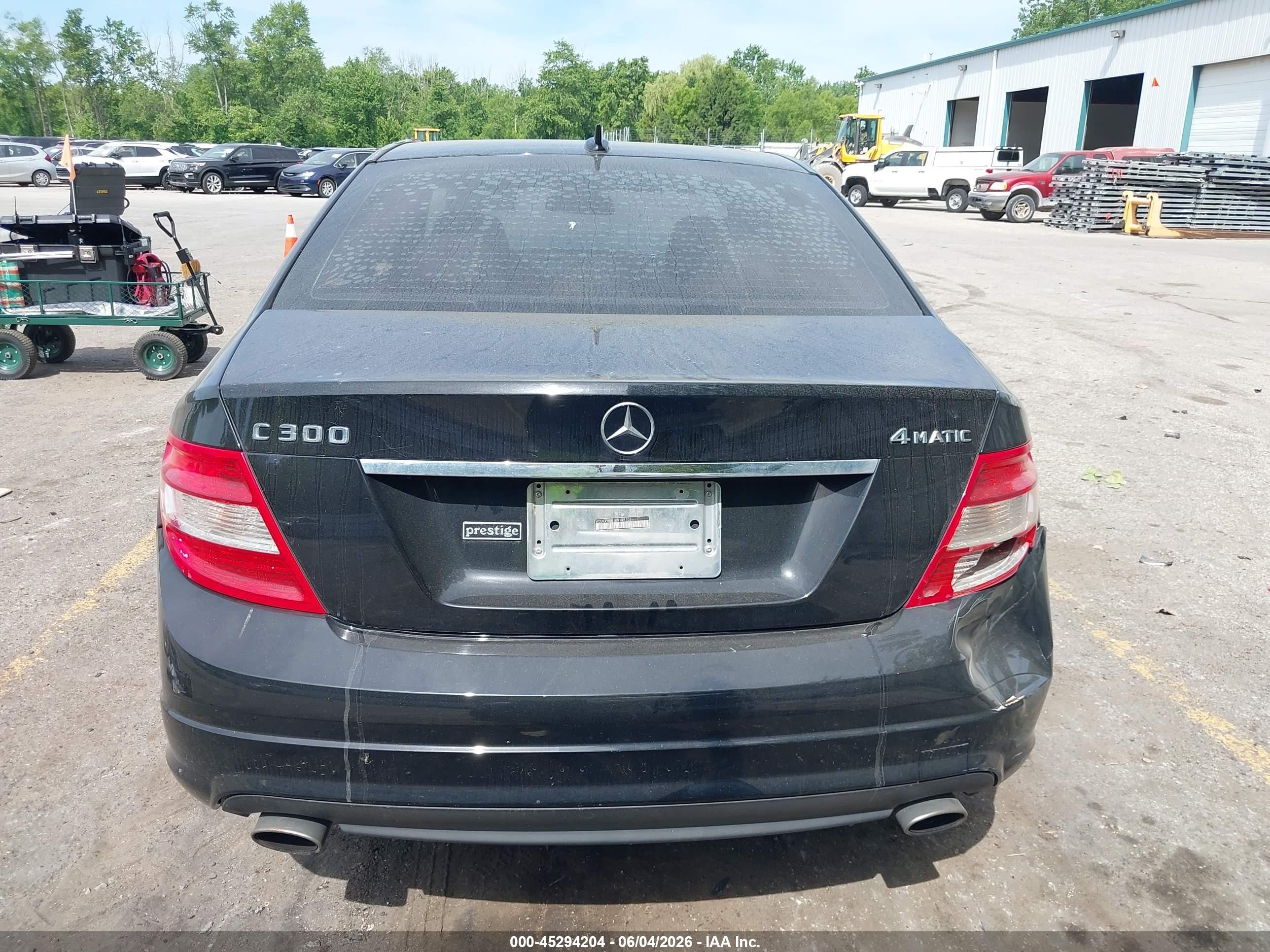 2011 Mercedes-benz C 300 Sport 4matic Black vin: WDDGF8BB1BR185108