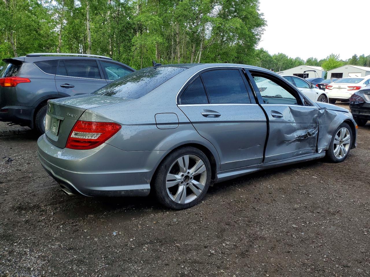 2012 Mercedes-benz C 300 4matic Gray vin: WDDGF8BB1CA605899