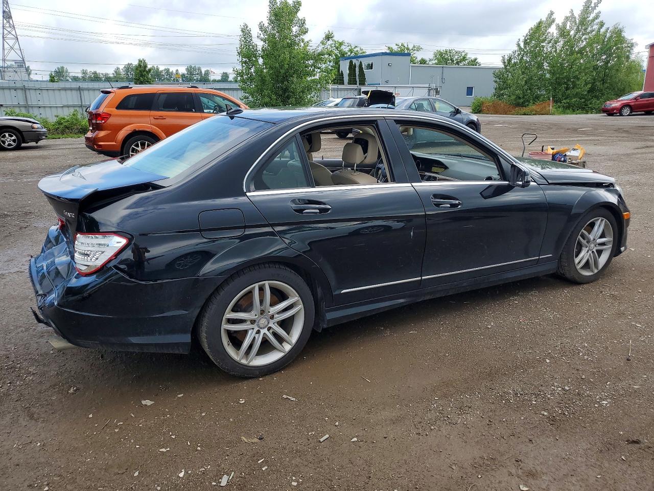 2012 Mercedes-benz C 300 4matic Черный vin: WDDGF8BB1CA648557