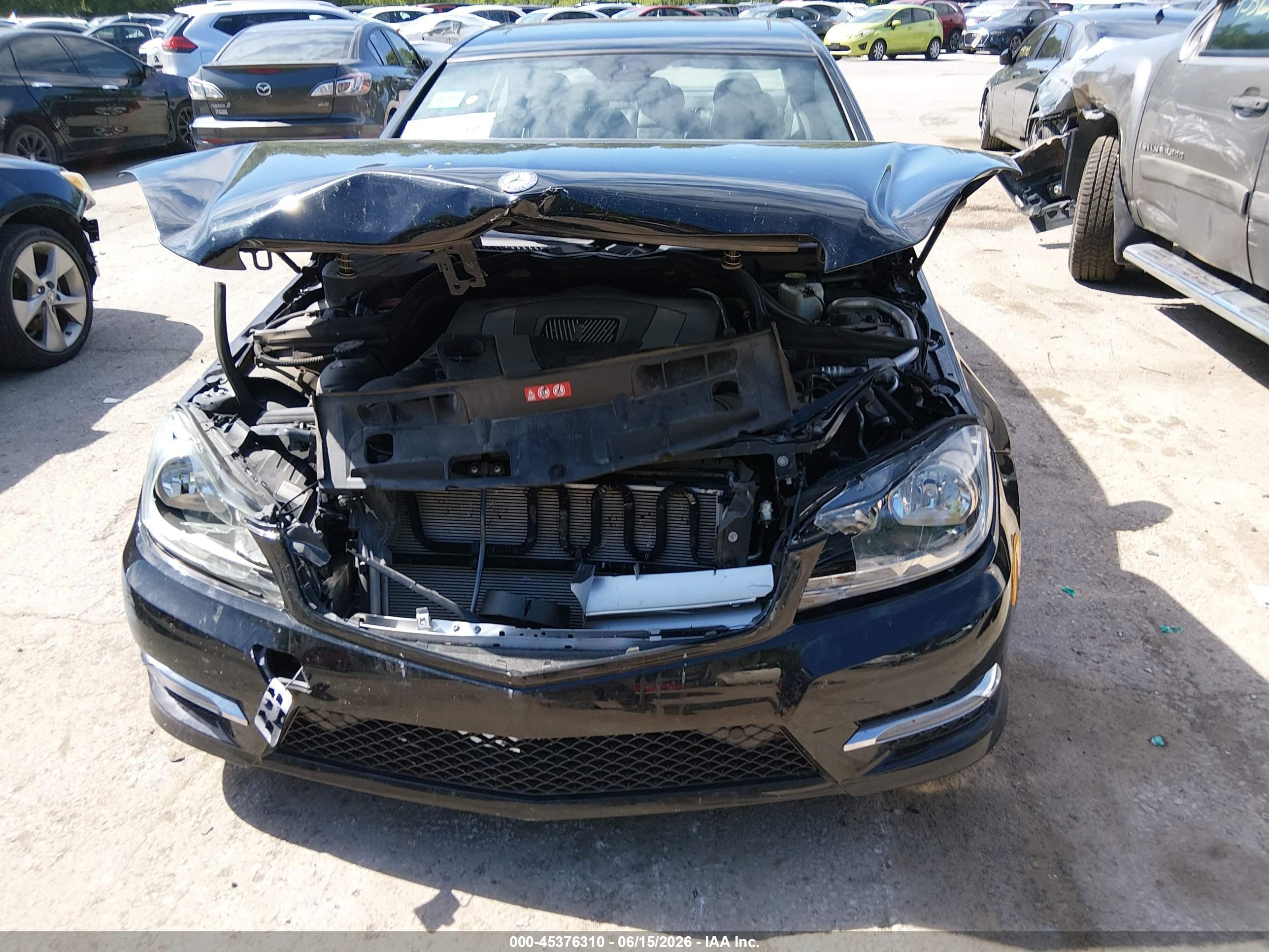 2012 Mercedes-benz C 300 Sport 4matic Black vin: WDDGF8BB1CA696589