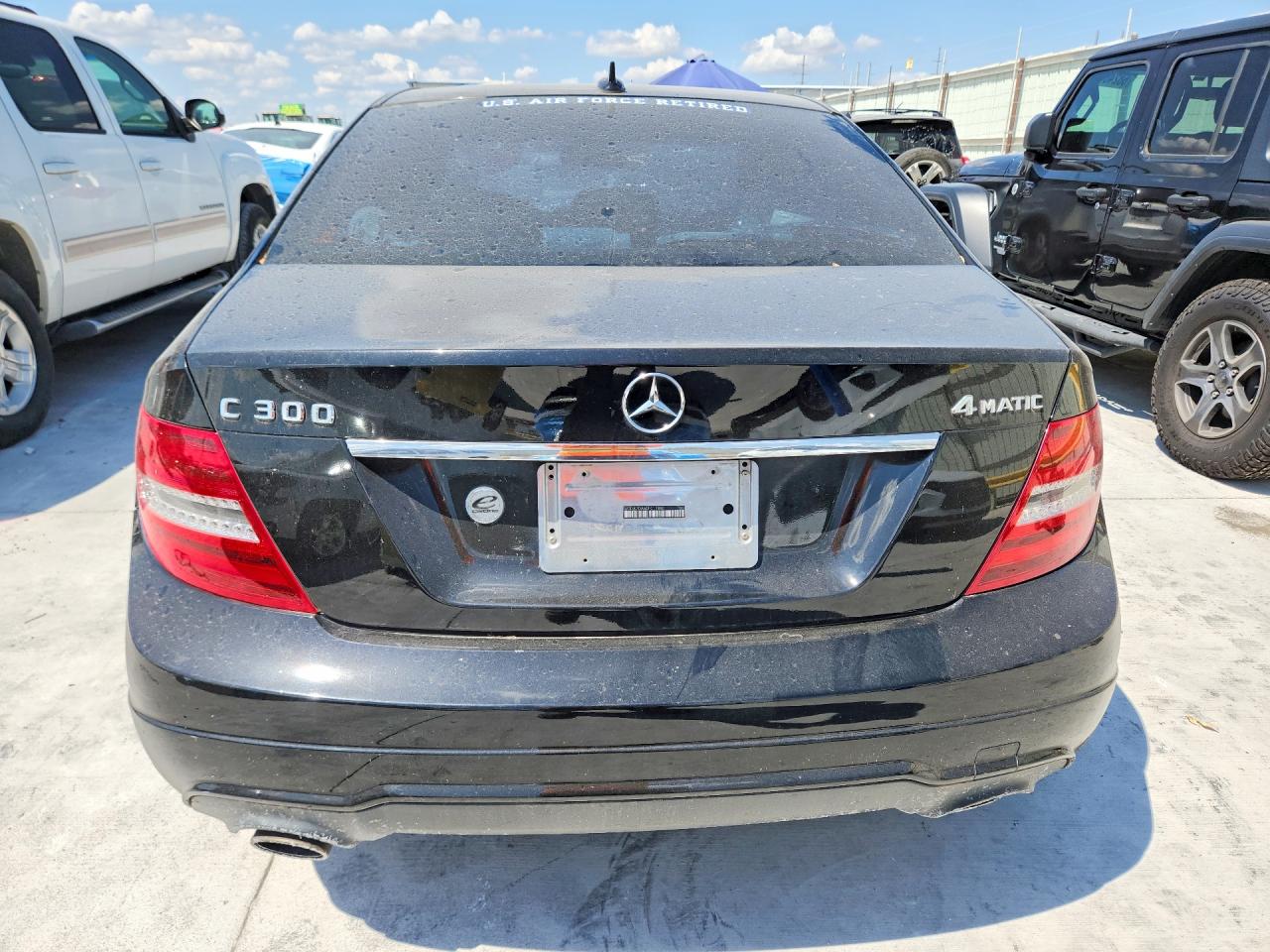 2012 Mercedes-benz C 300 4matic Black vin: WDDGF8BB1CF913805