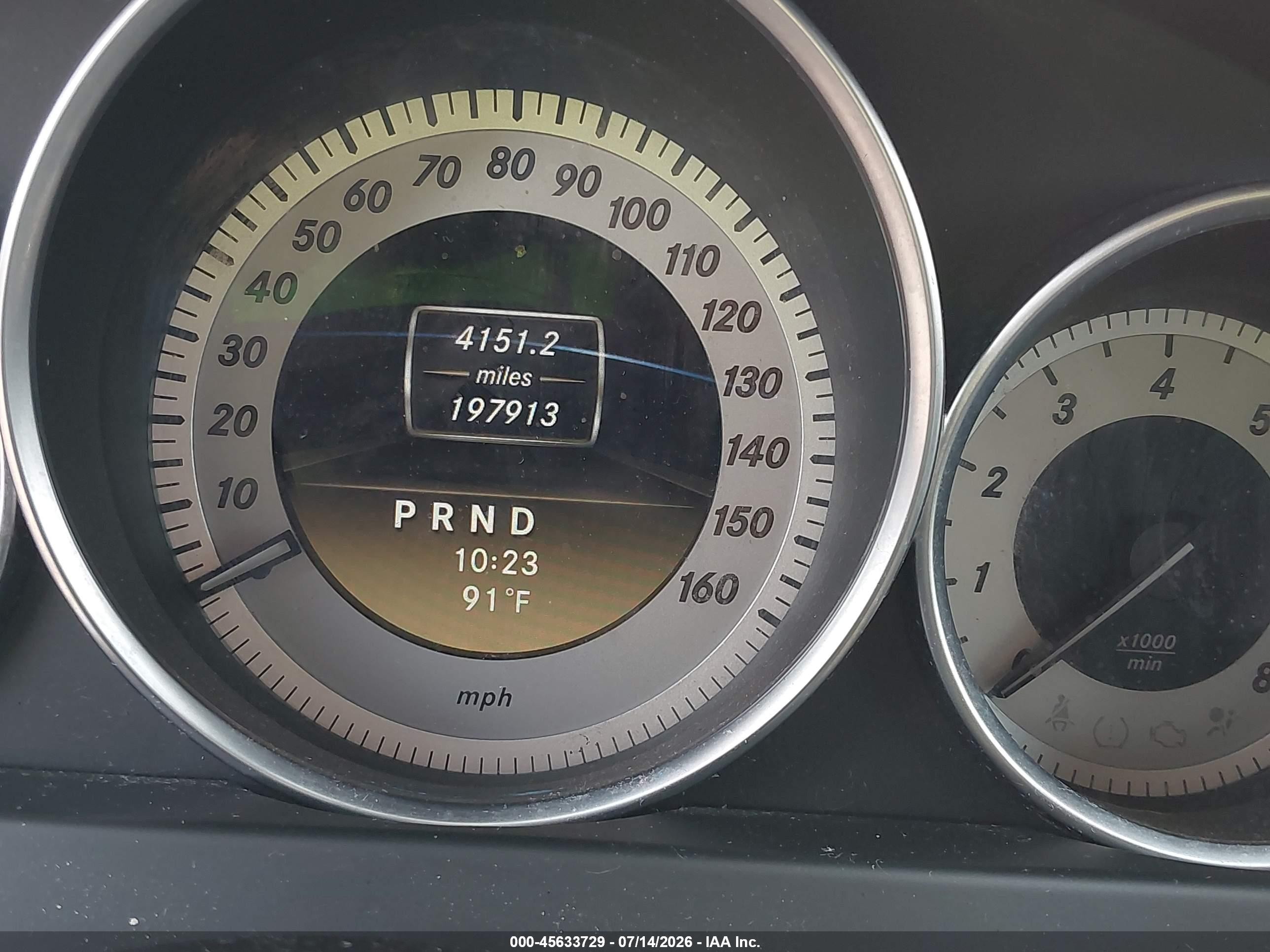 2012 Mercedes-benz C 300 Sport 4matic Белый vin: WDDGF8BB1CR238049