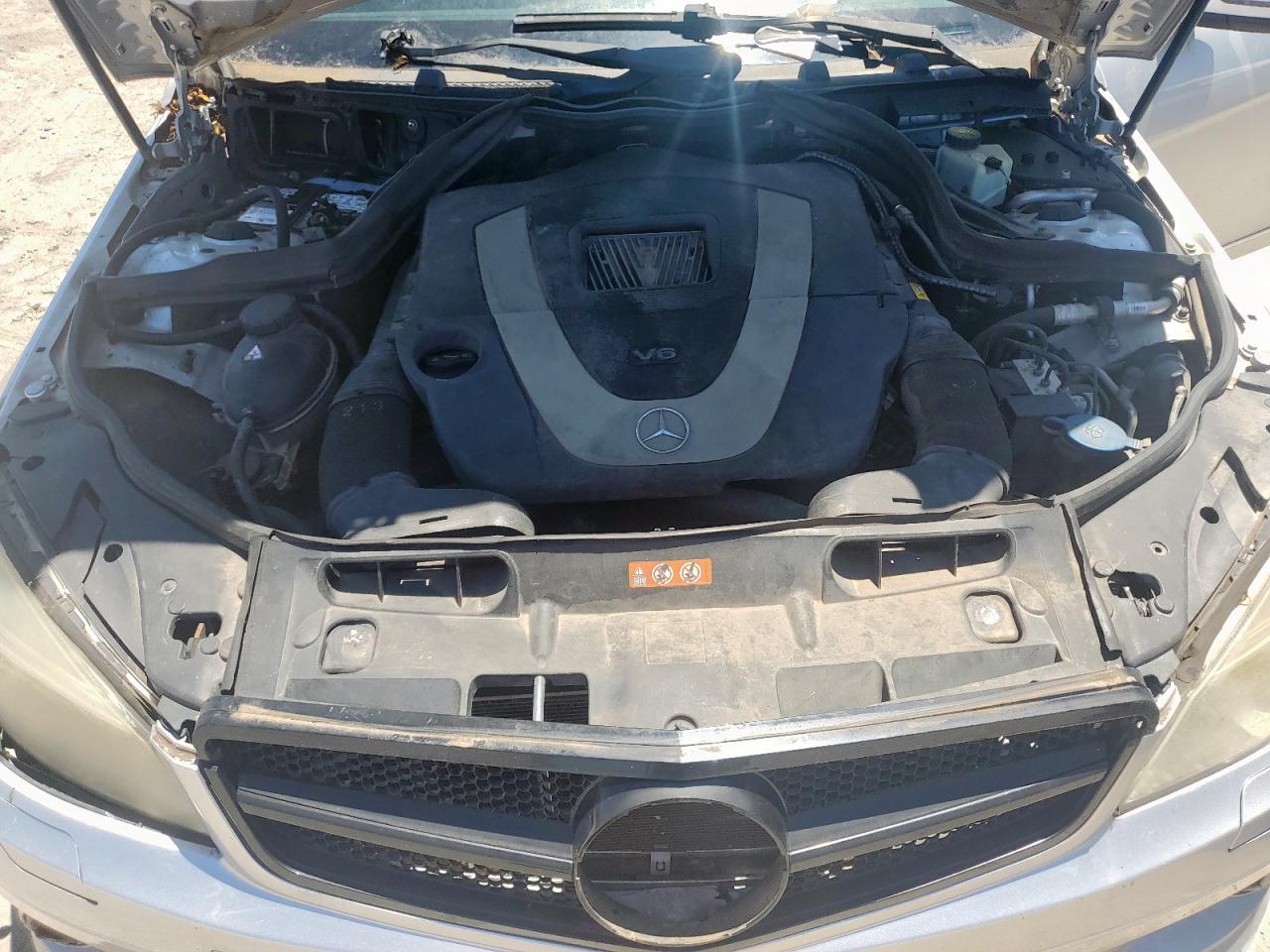 2010 Mercedes-benz C 300 4matic Silver vin: WDDGF8BB2AF446780