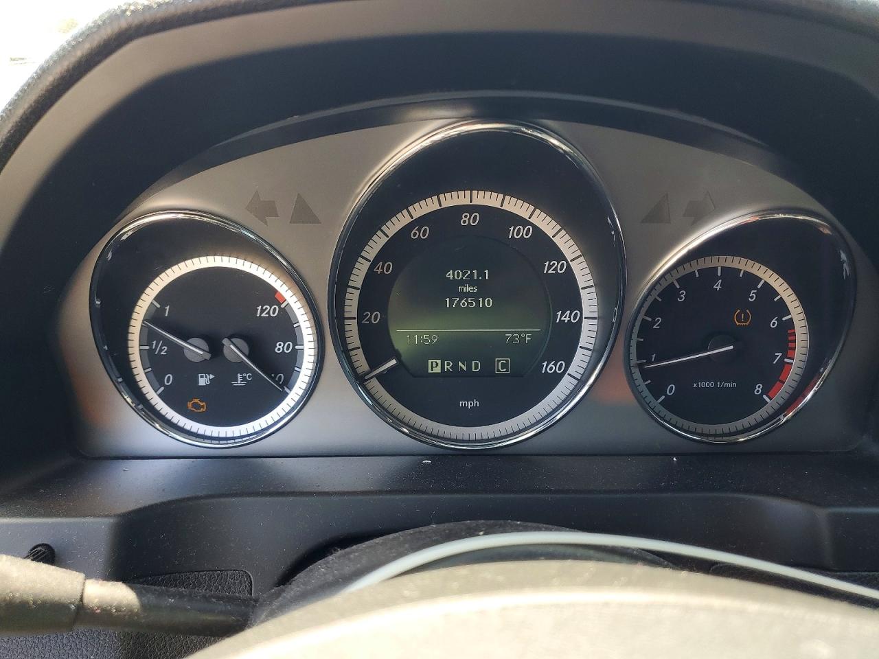 2010 Mercedes-benz C 300 4matic Серебряный vin: WDDGF8BB2AF464485