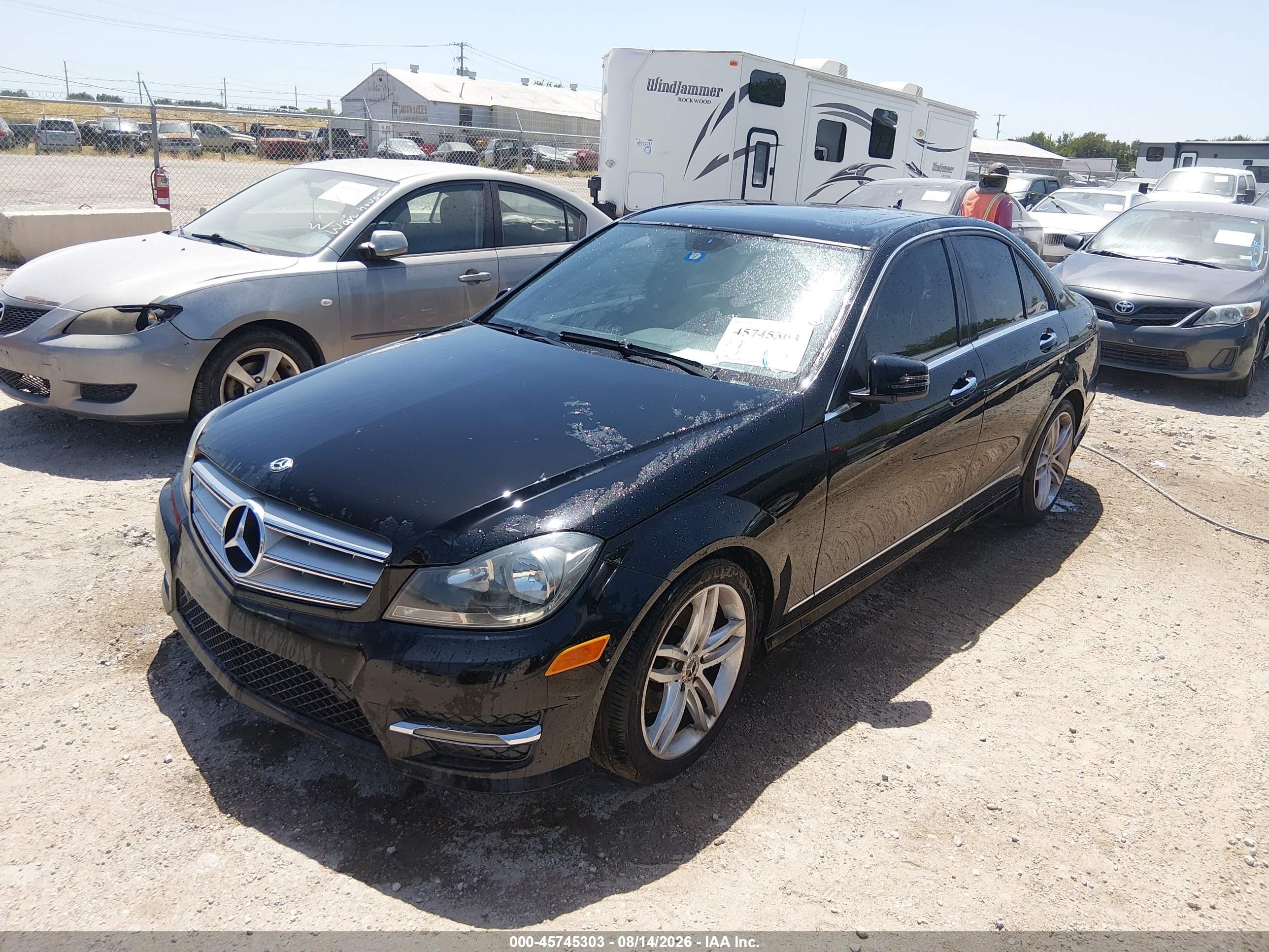 2012 Mercedes-benz C 300 Sport 4matic Black vin: WDDGF8BB2CF923632