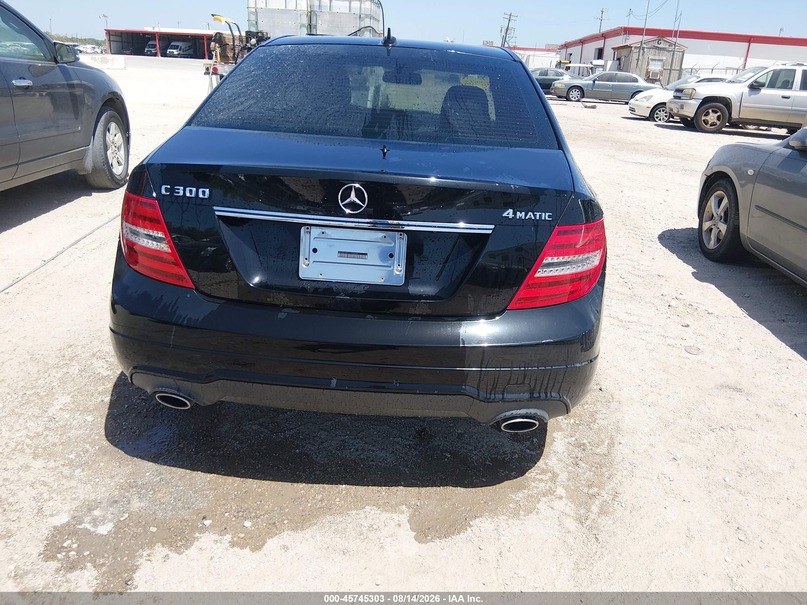 2012 Mercedes-benz C 300 Sport 4matic Black vin: WDDGF8BB2CF923632
