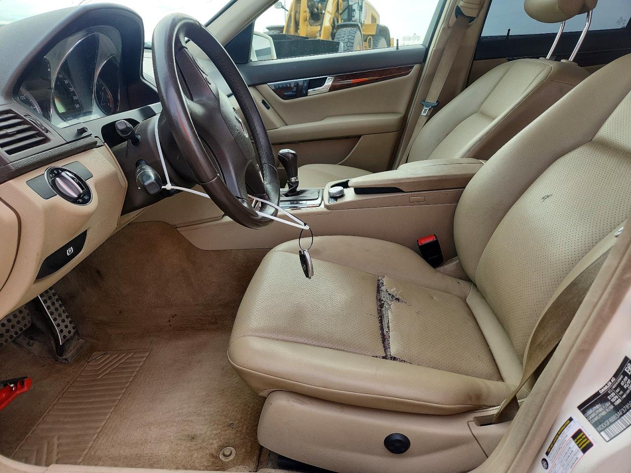 2010 Mercedes-benz C 300 4matic White vin: WDDGF8BB3AF378506