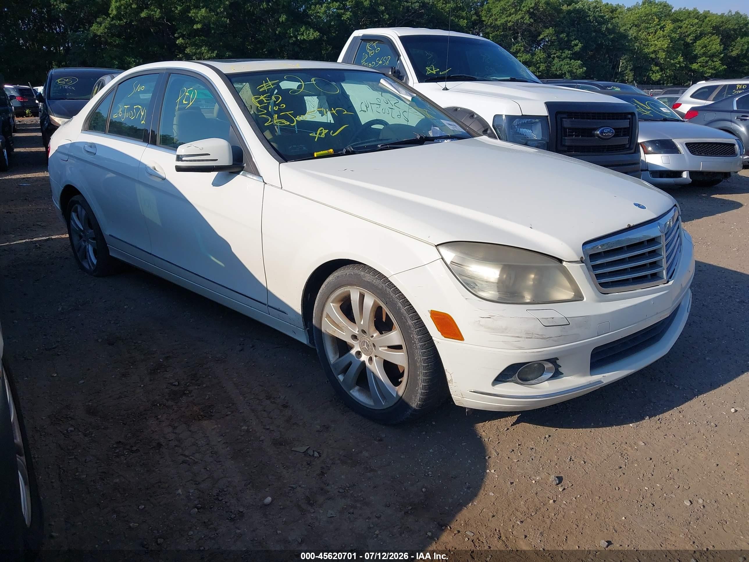 2010 Mercedes-benz C 300 Luxury 4matic/sport 4matic White vin: WDDGF8BB3AF410595