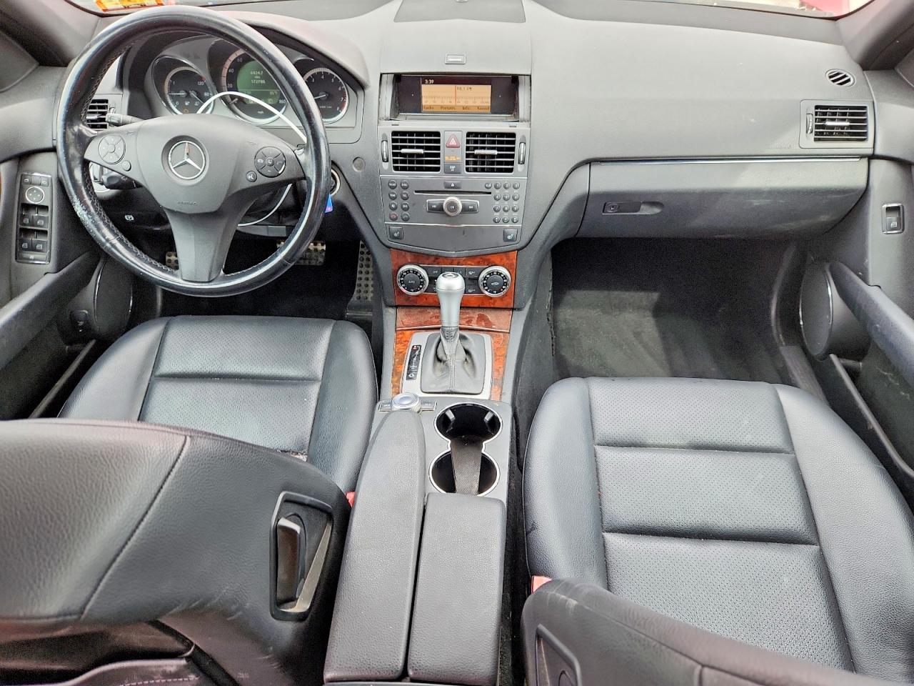 2010 Mercedes-benz C 300 4matic Red vin: WDDGF8BB3AF461627