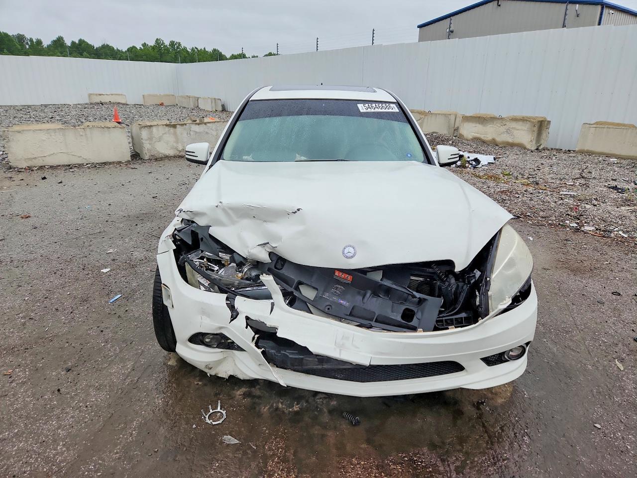 2010 Mercedes-benz C 300 4matic White vin: WDDGF8BB3AF497253