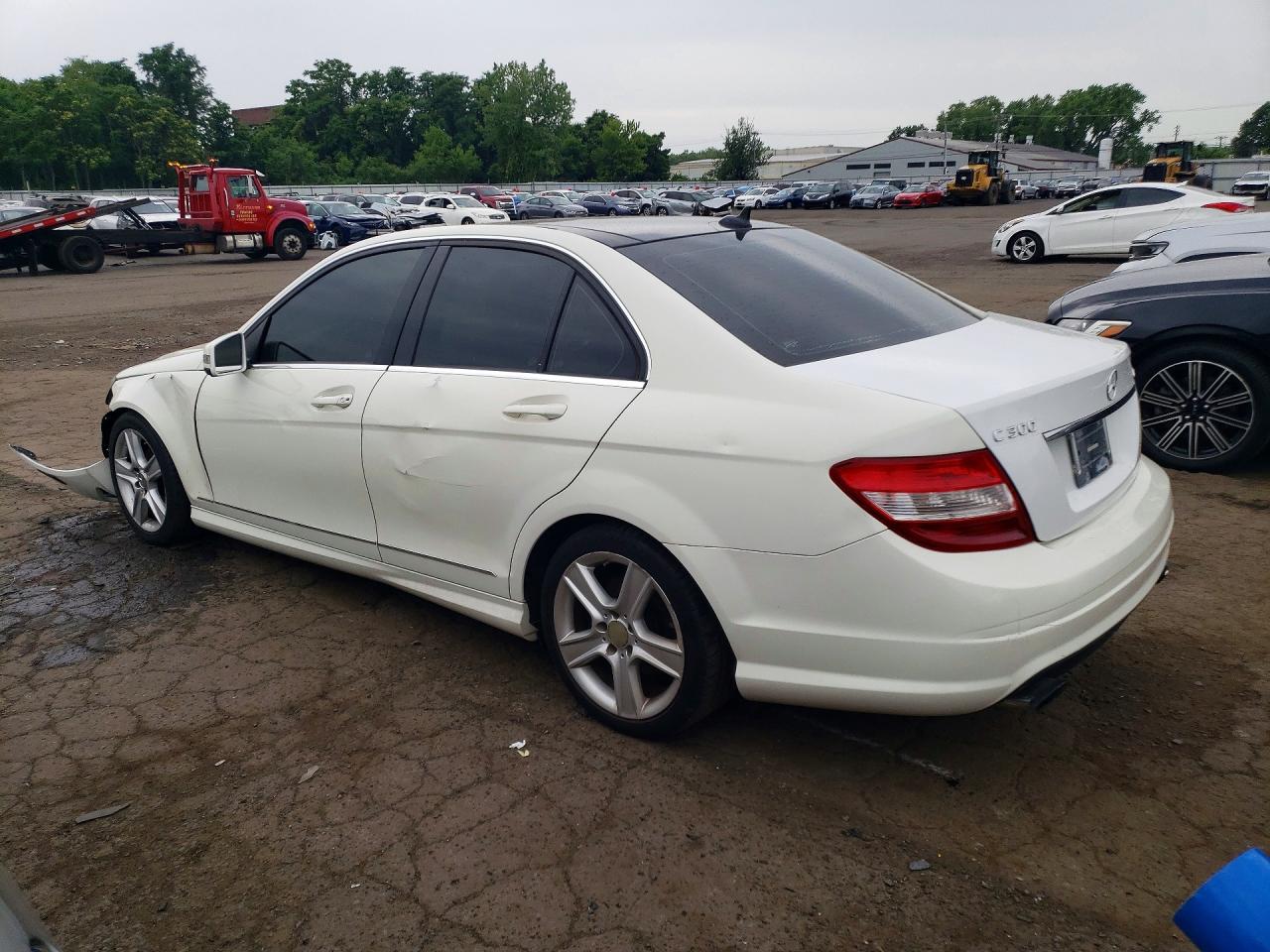 2011 Mercedes-benz C 300 4matic Белый vin: WDDGF8BB3BR133589