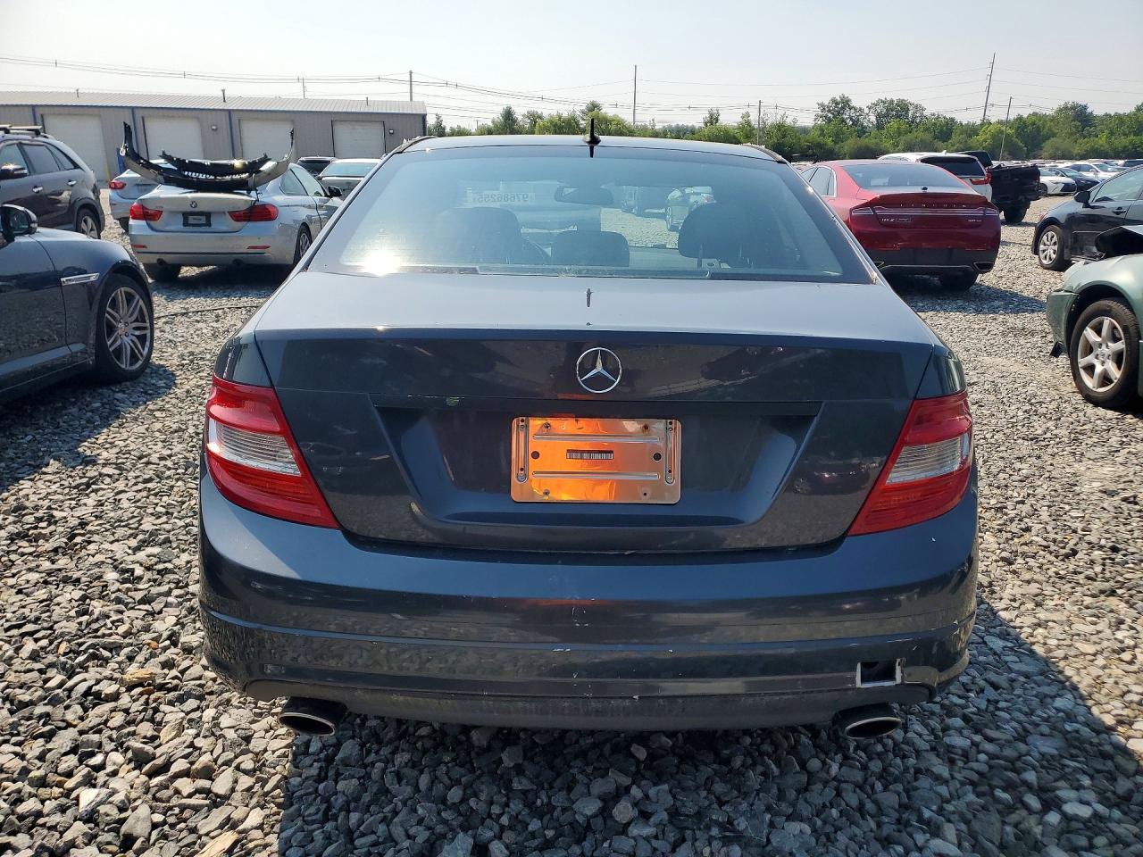 2011 Mercedes-benz C 300 4matic Gray vin: WDDGF8BB3BR133995