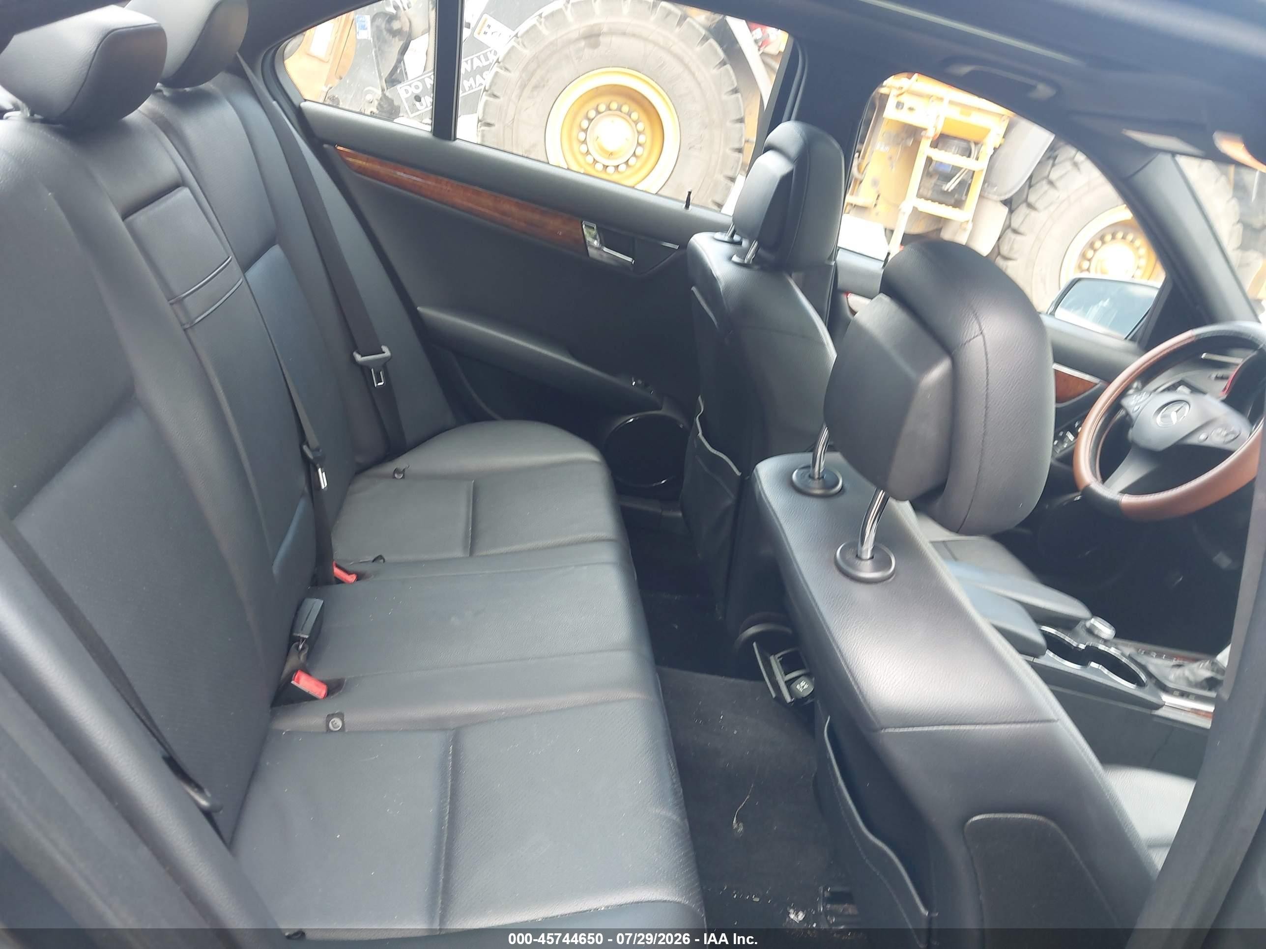 2011 Mercedes-benz C 300 Luxury 4matic/sport 4matic Gray vin: WDDGF8BB3BR145824