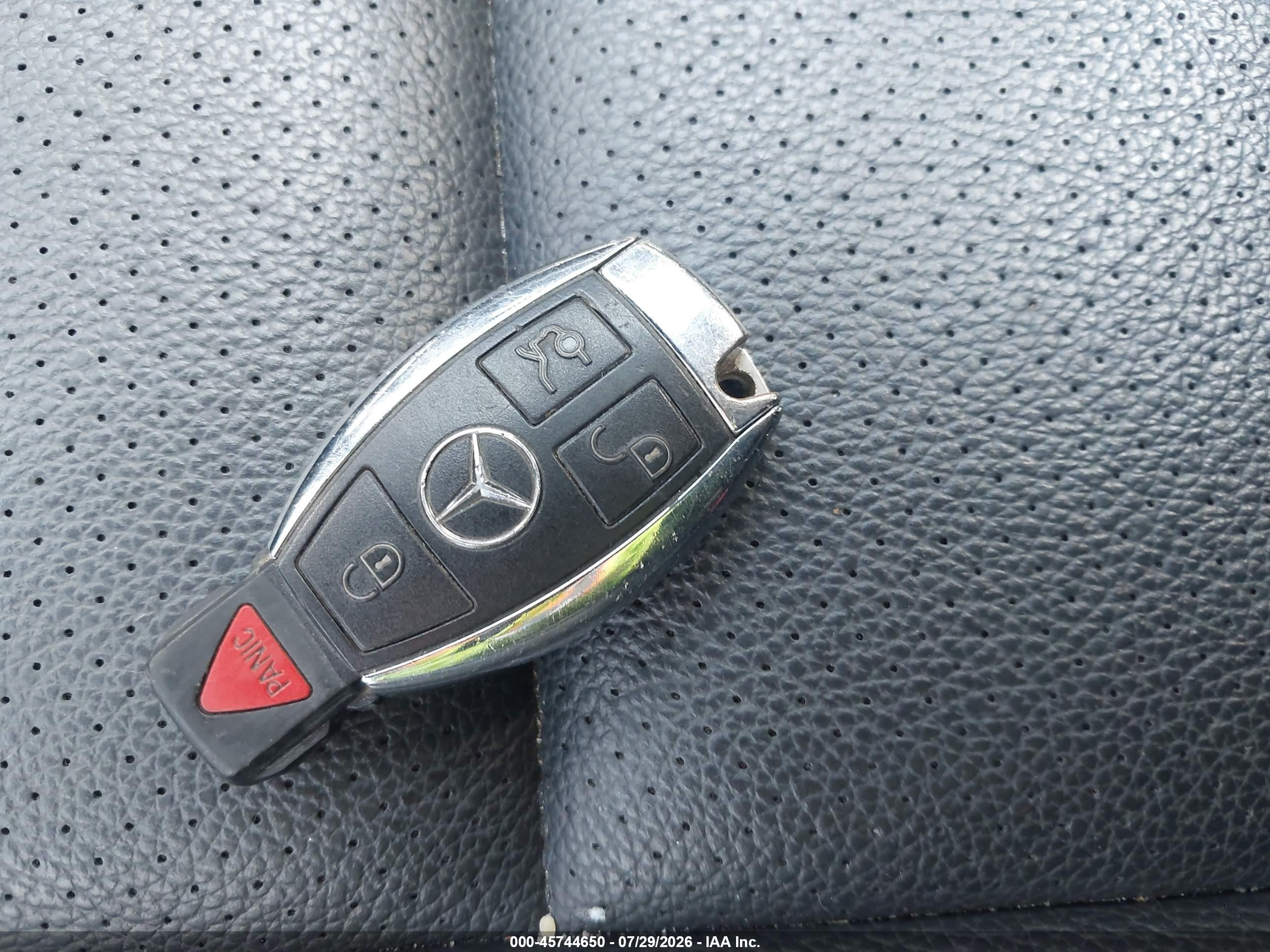 2011 Mercedes-benz C 300 Luxury 4matic/sport 4matic Gray vin: WDDGF8BB3BR145824