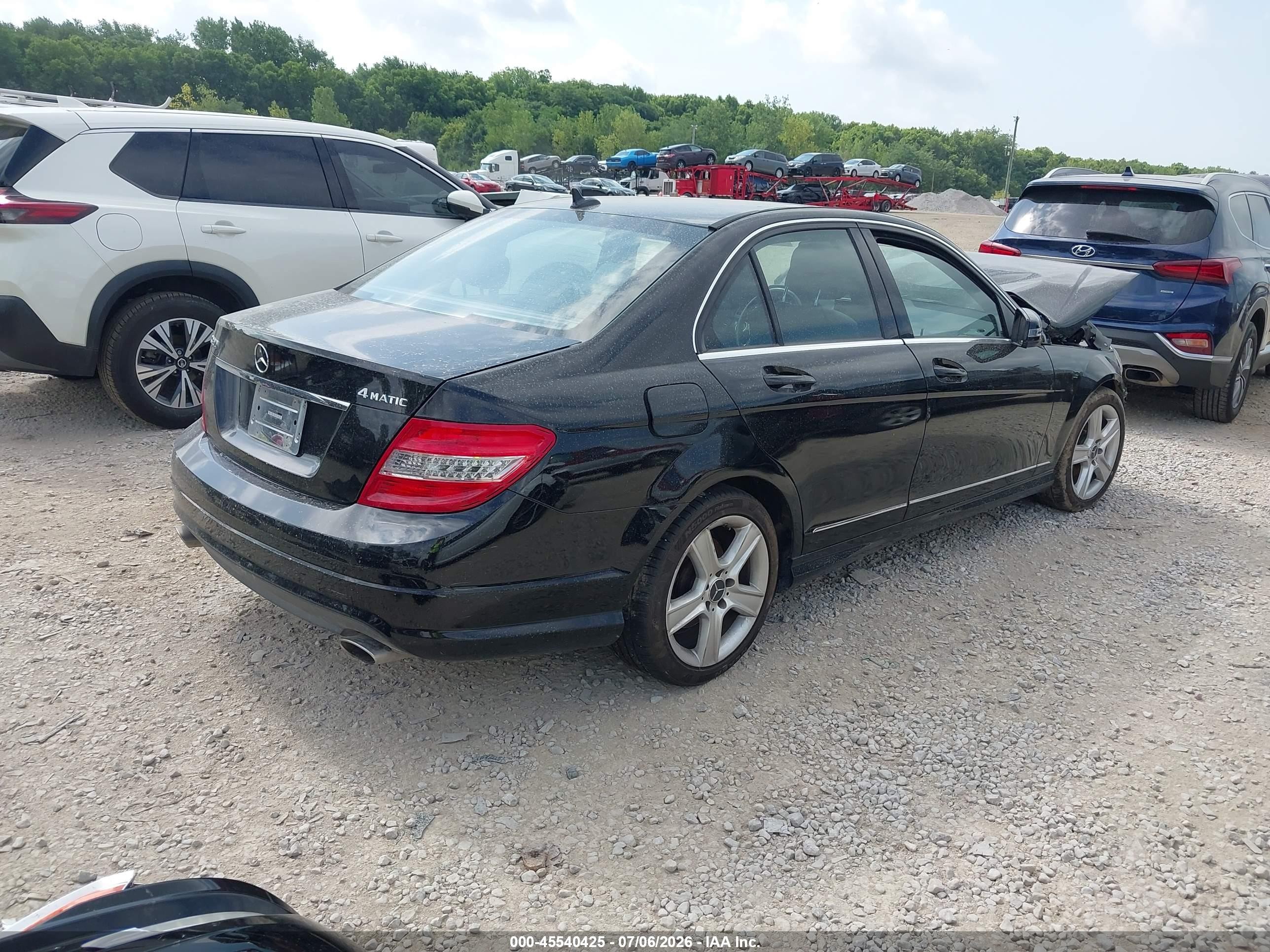 2011 Mercedes-benz C 300 Luxury 4matic/sport 4matic Black vin: WDDGF8BB3BR146343