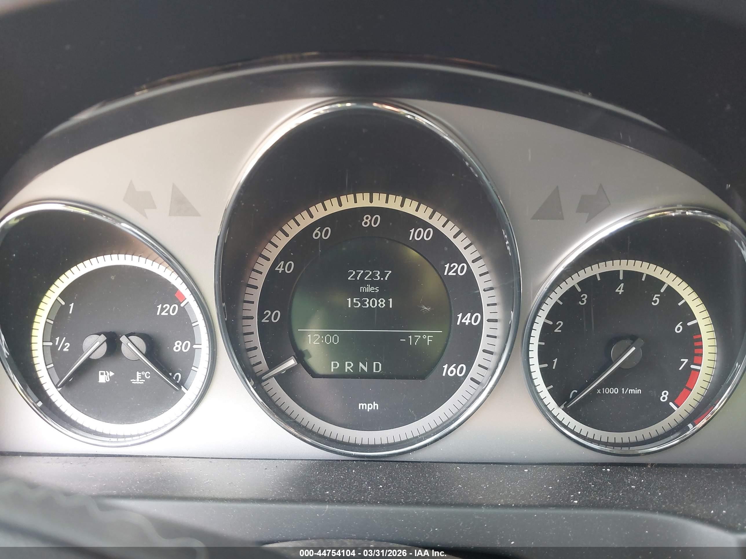 2011 Mercedes-benz C 300 Luxury 4matic/sport 4matic Red vin: WDDGF8BB3BR151672