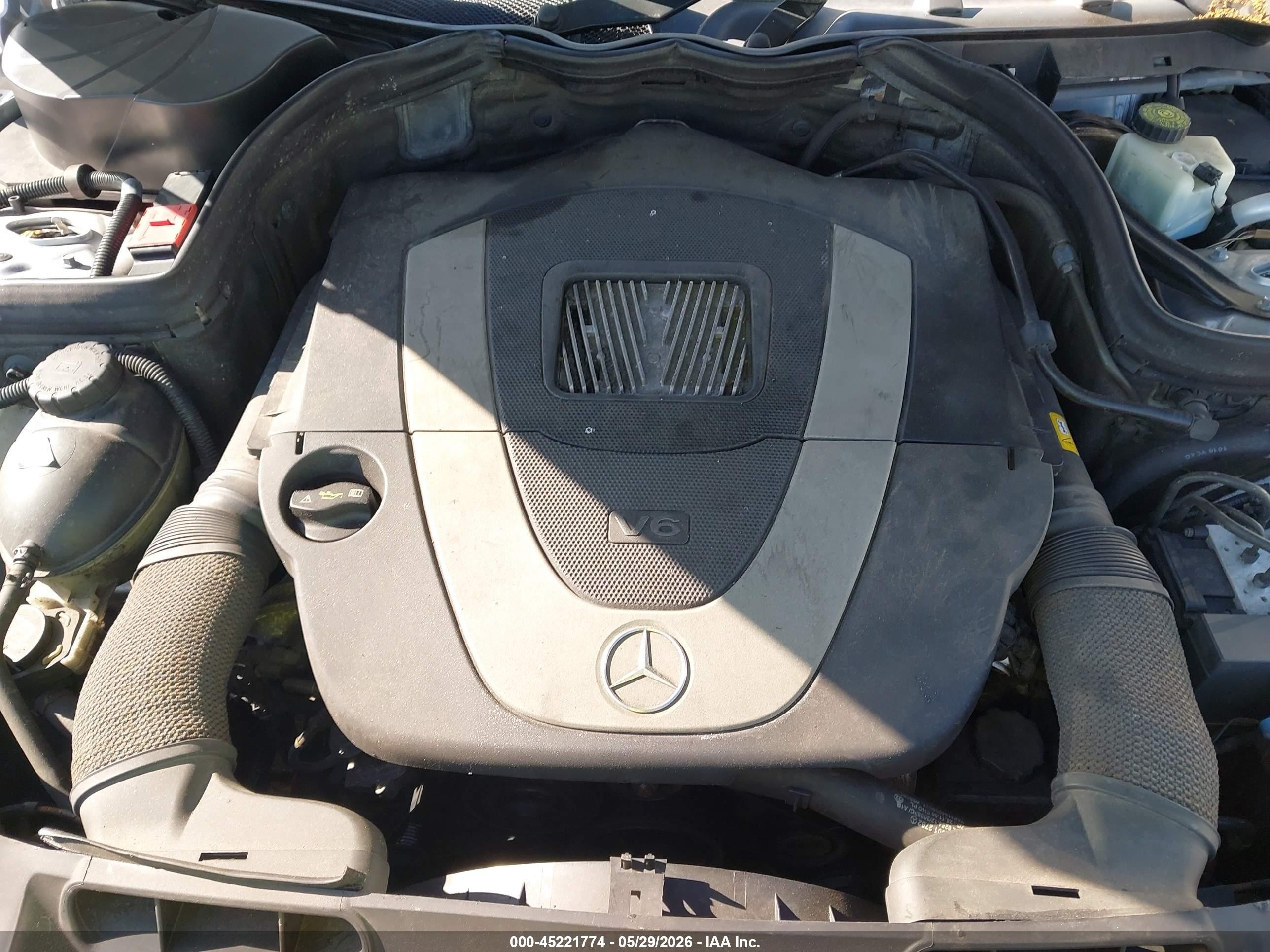 2011 Mercedes-benz C 300 Sport 4matic Silver vin: WDDGF8BB3BR157410