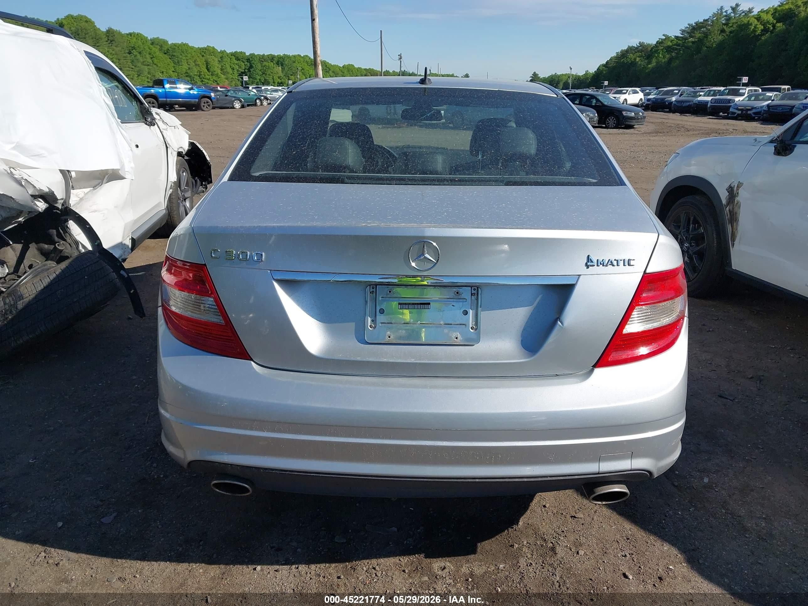 2011 Mercedes-benz C 300 Sport 4matic Silver vin: WDDGF8BB3BR157410