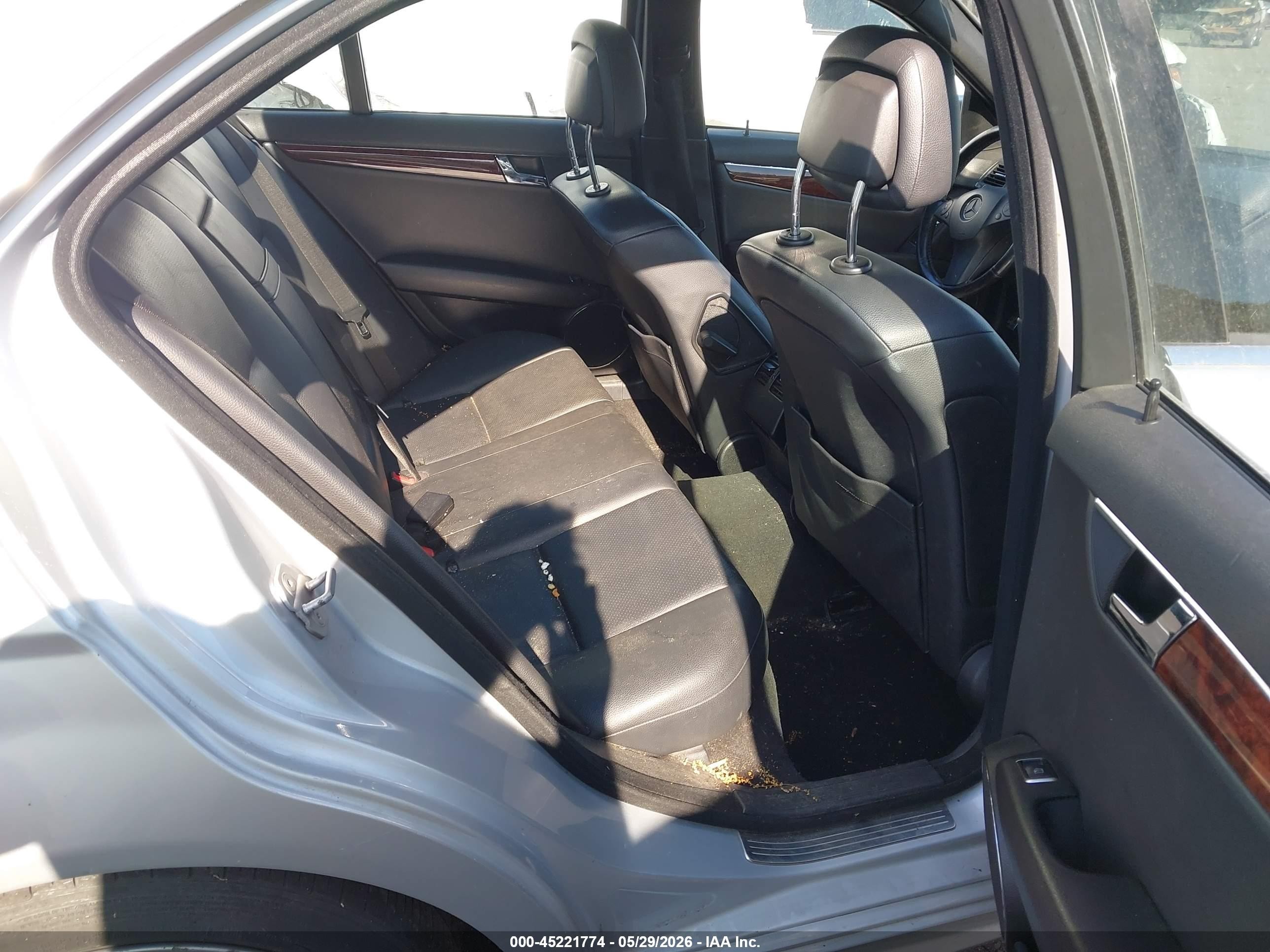 2011 Mercedes-benz C 300 Sport 4matic Silver vin: WDDGF8BB3BR157410
