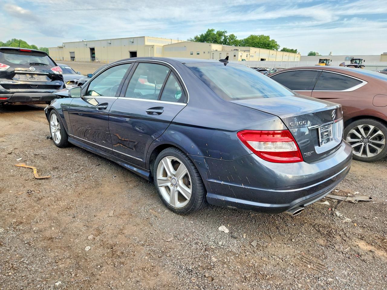 2011 Mercedes-benz C 300 4matic Charcoal vin: WDDGF8BB3BR163563