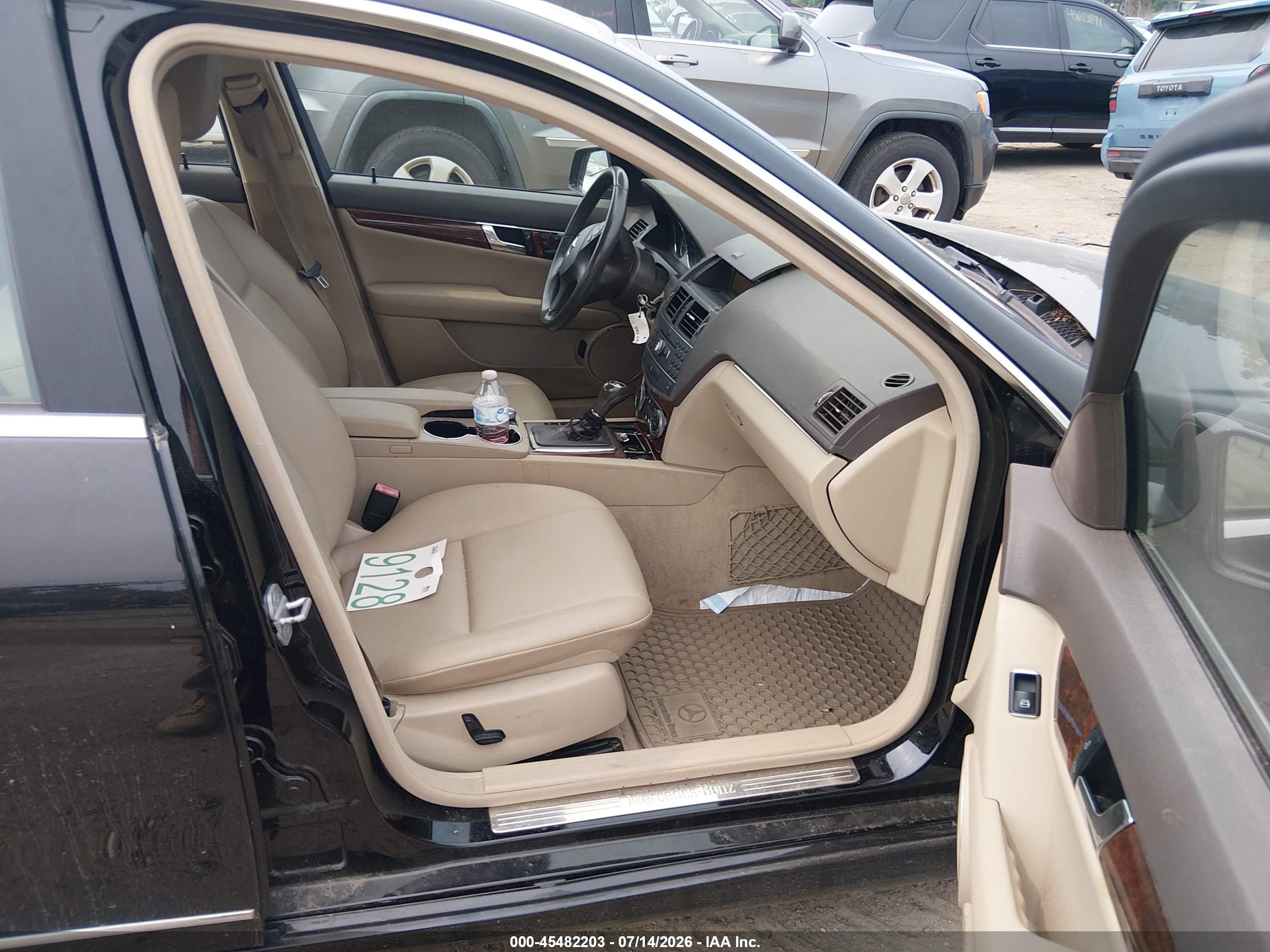 2011 Mercedes-benz C 300 Sport 4matic Black vin: WDDGF8BB3BR169380