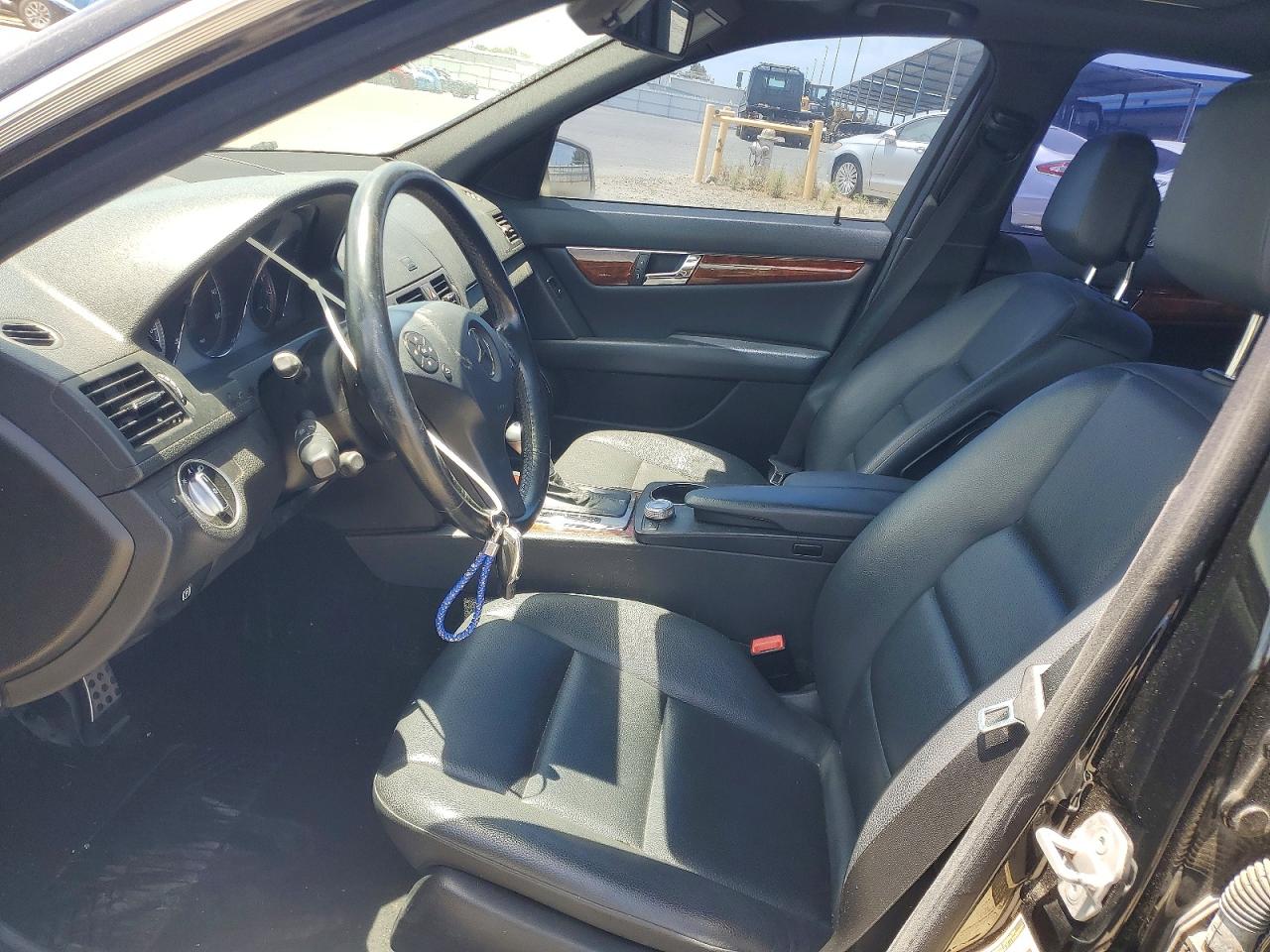 2011 Mercedes-benz C 300 4matic Black vin: WDDGF8BB3BR181450