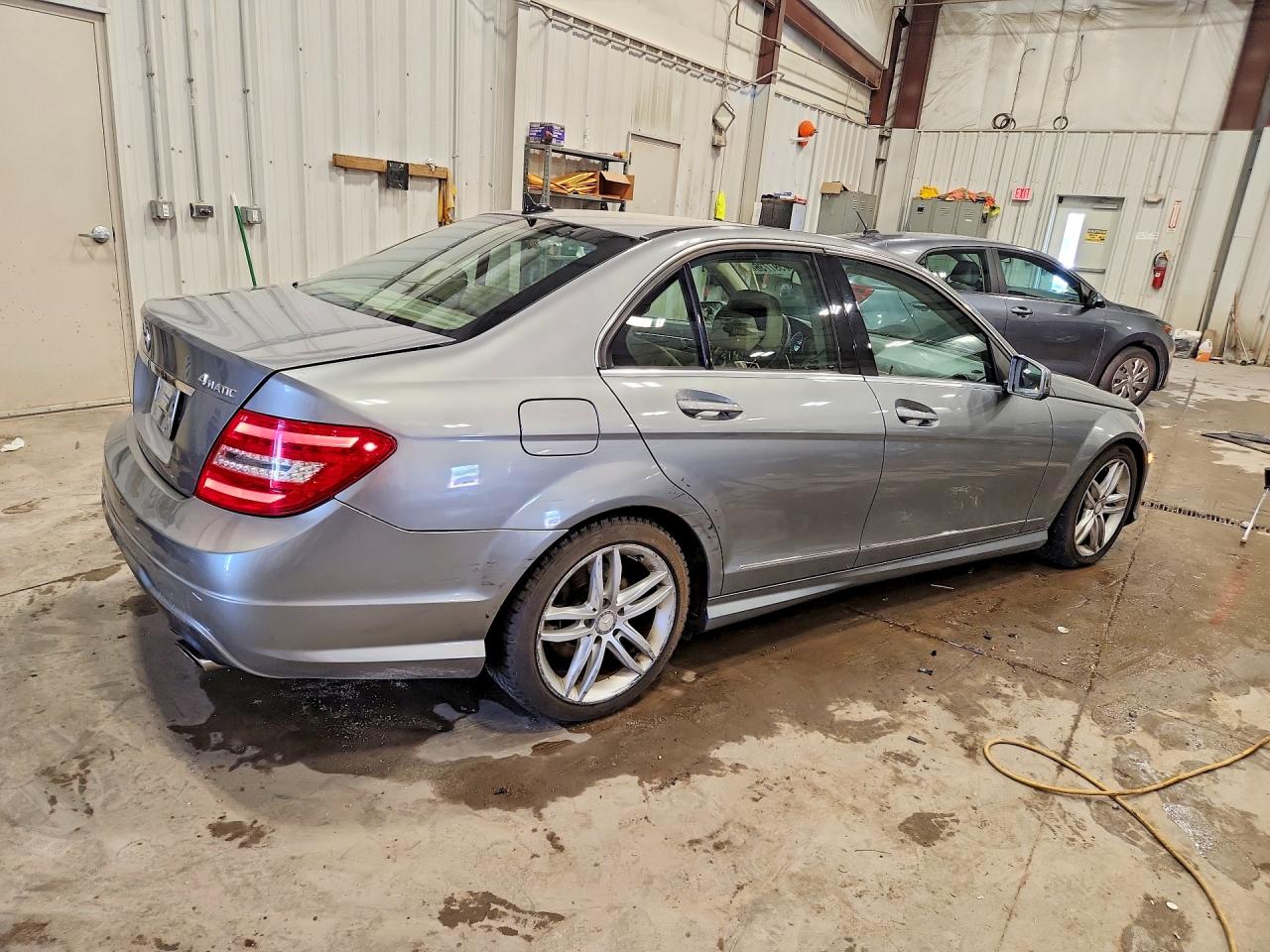 2012 Mercedes-benz C 300 4matic Silver vin: WDDGF8BB3CA706622