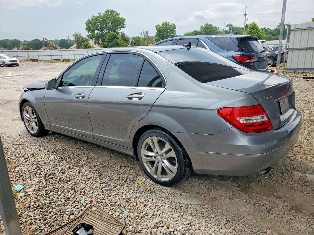2012 Mercedes-benz C 300 4matic Gray vin: WDDGF8BB3CF917466