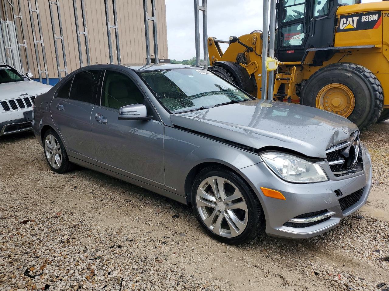 2012 Mercedes-benz C 300 4matic Gray vin: WDDGF8BB3CF917466